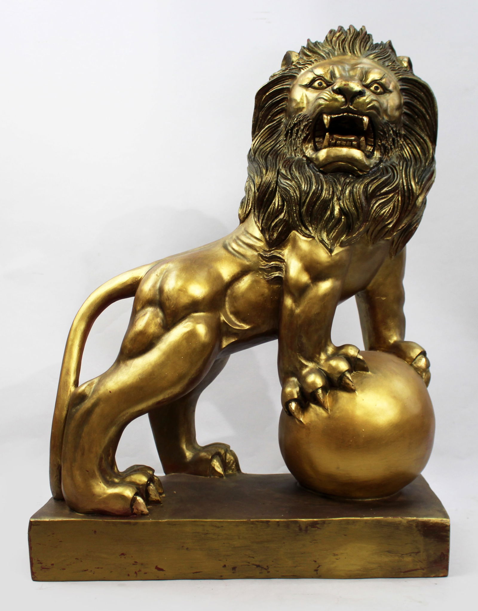 Large Roaring Lion Sculpture with Painted Gold Finish - 2