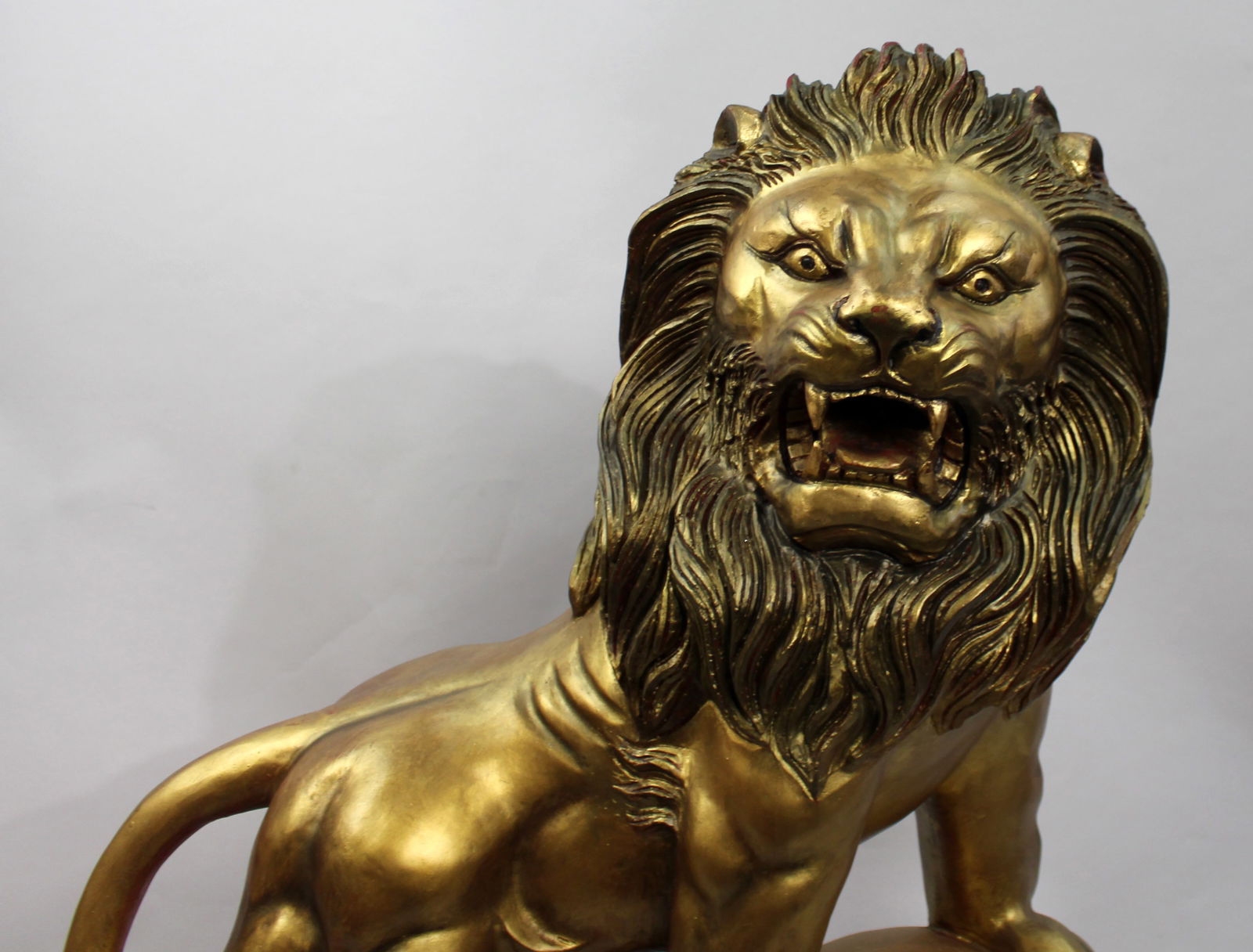 Large Roaring Lion Sculpture with Painted Gold Finish - 4