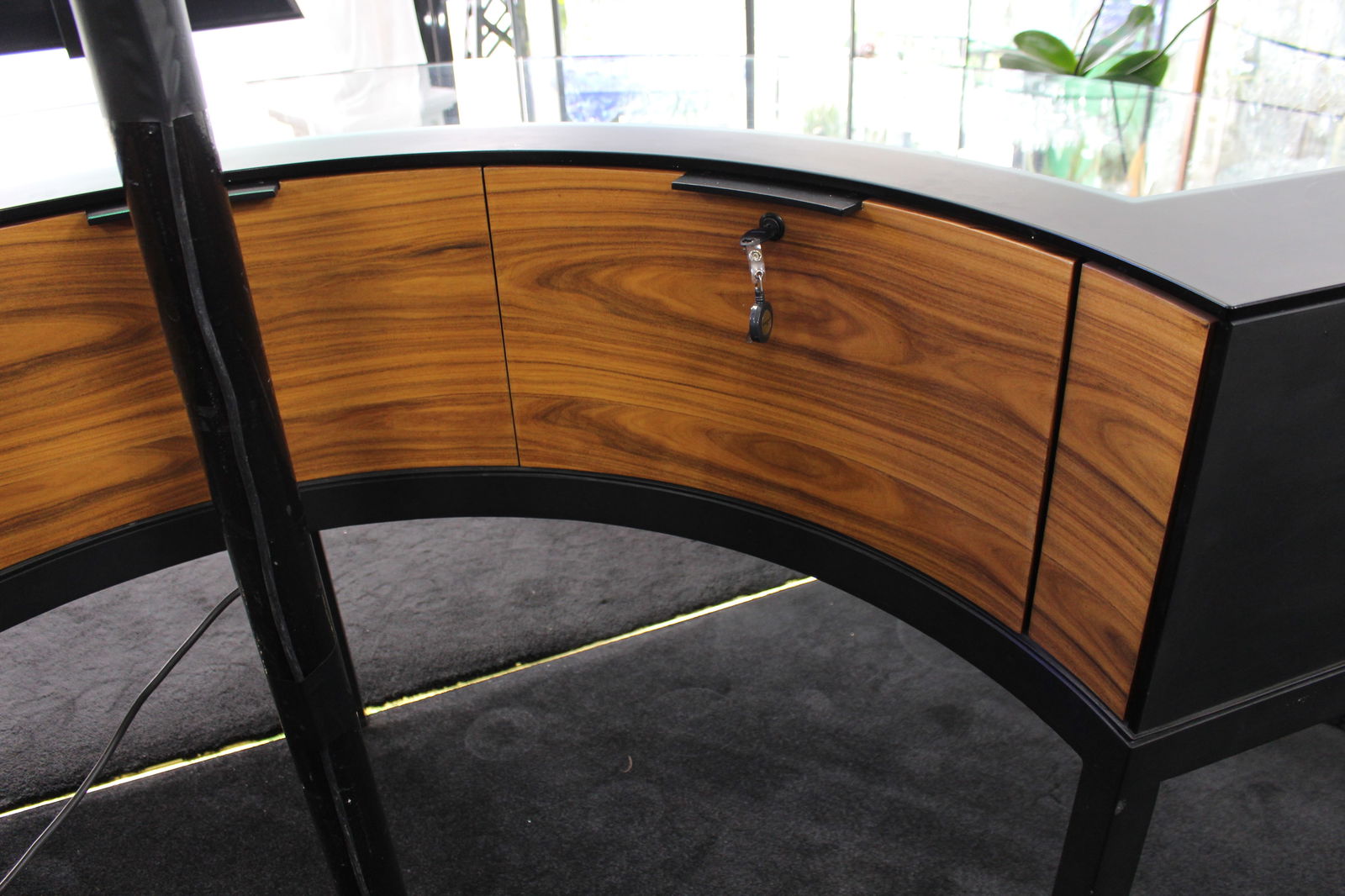 Georg Jensen Showroom Cabinet in Curved Glass and Ebonised Steel - 7
