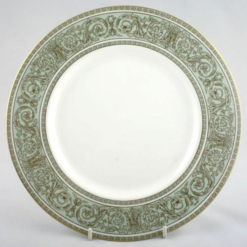 Set of 4 Royal Doulton English Renaissance 8 inch Breakfast Plates - 2
