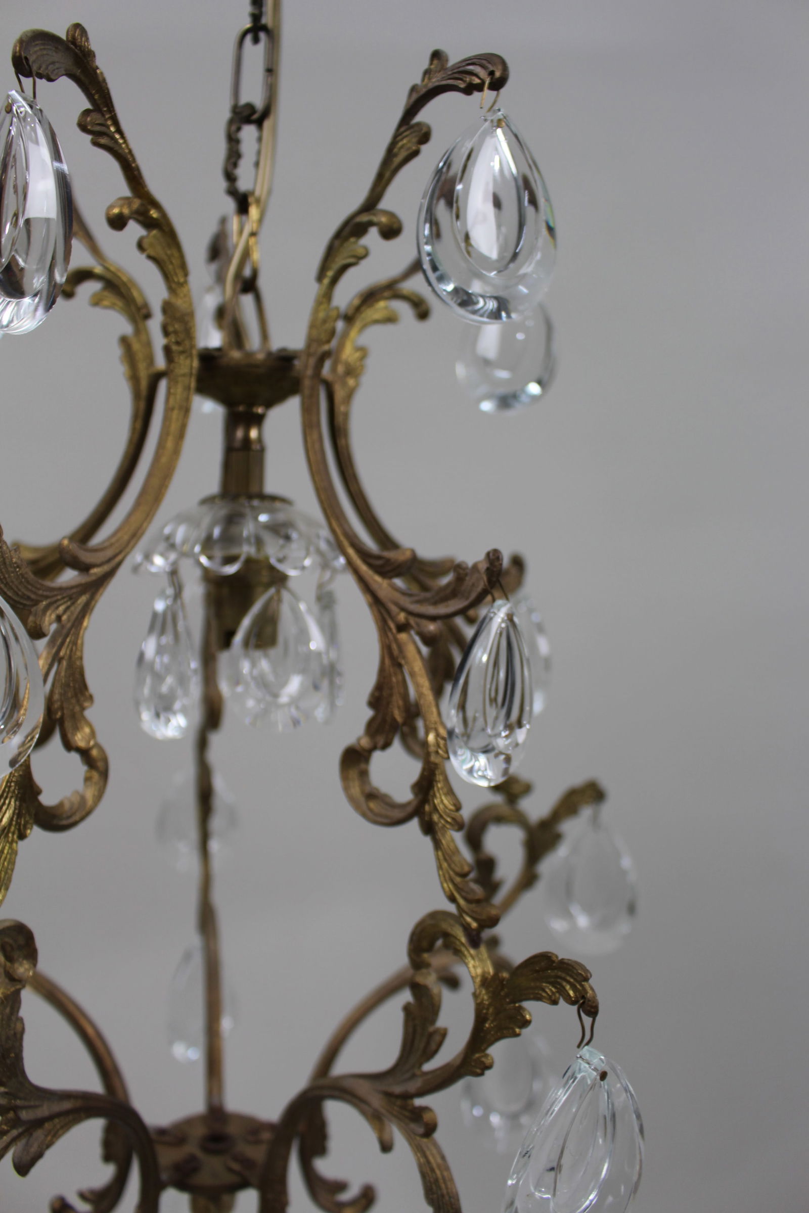 Vintage French Crystal and Gilt Metal Chandelier - 10
