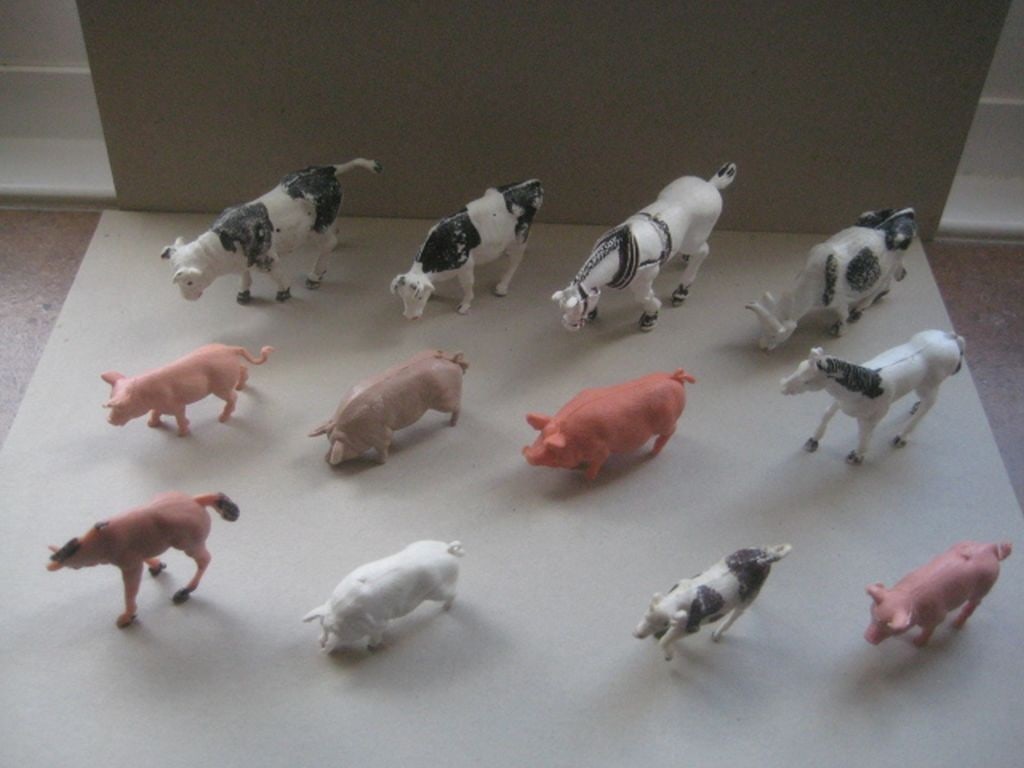 A Group of 12 Vintage Plastic Farm Animals - 2