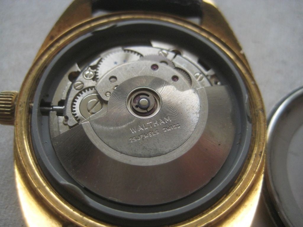 Vintage Waltham 25 Jewels Automatic Gents Wrist Watch - 2