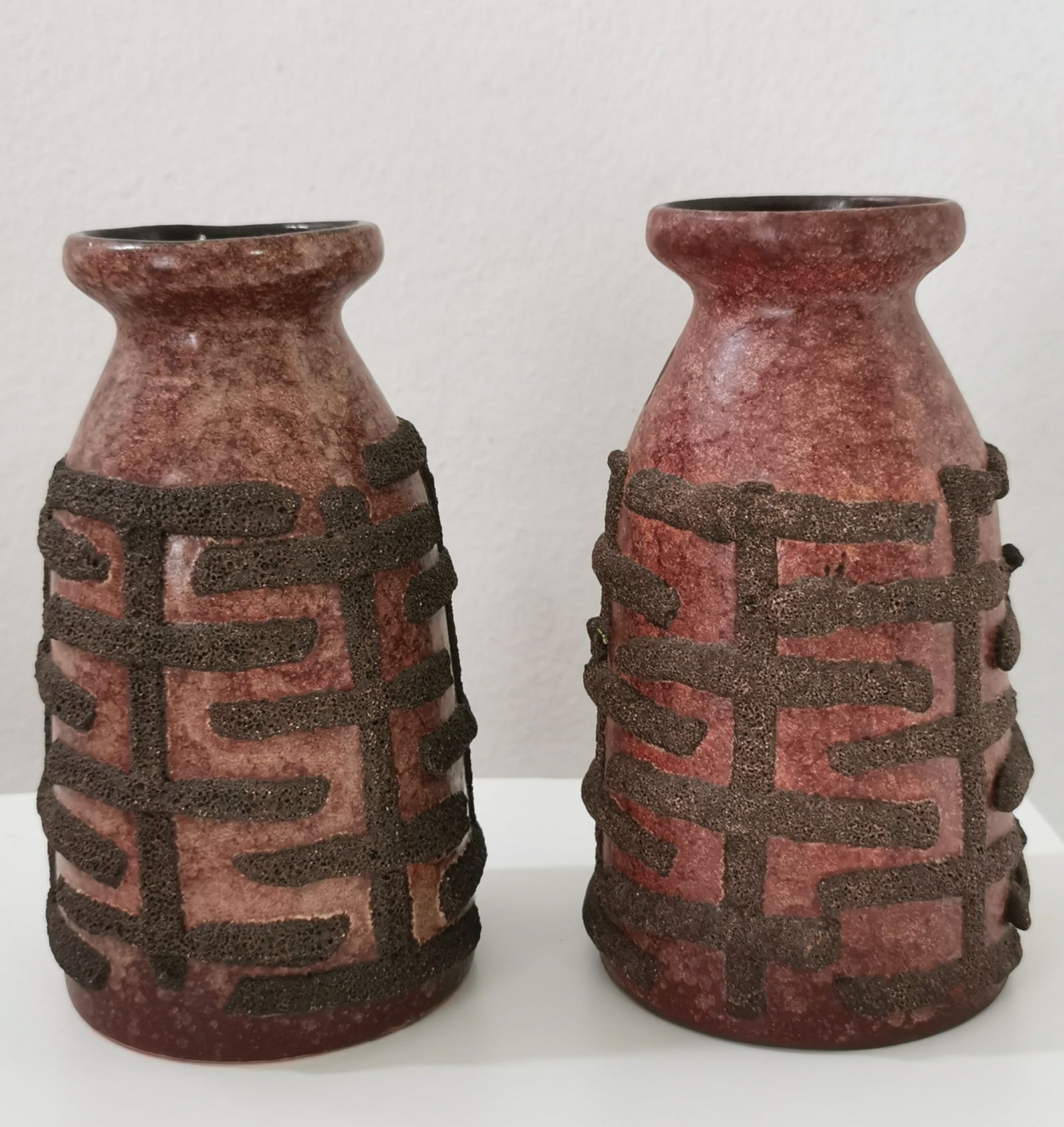 A Pair of Vintage Strehla Keramik Fat Lava Ceramic Vases - 4