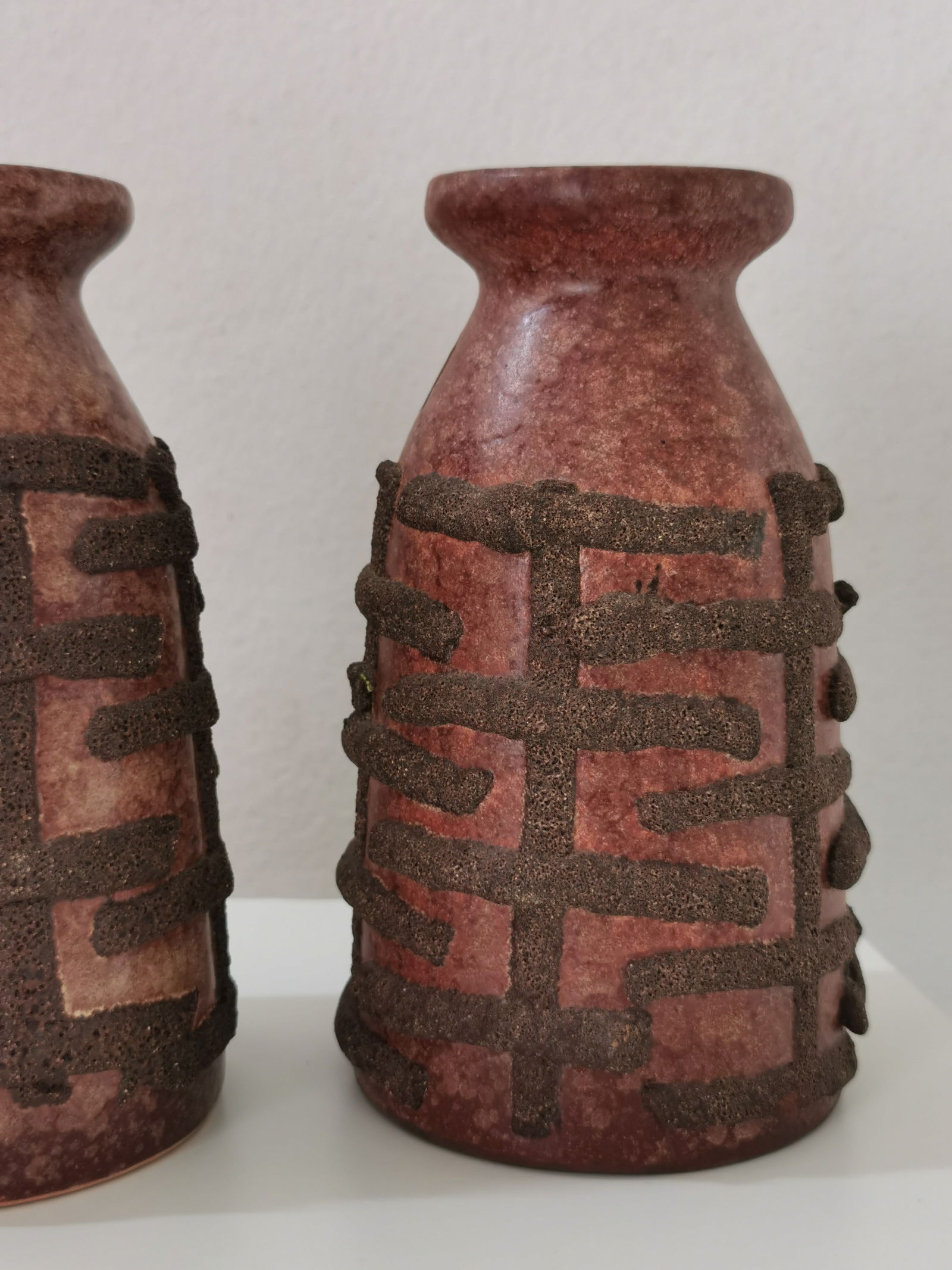 A Pair of Vintage Strehla Keramik Fat Lava Ceramic Vases - 5