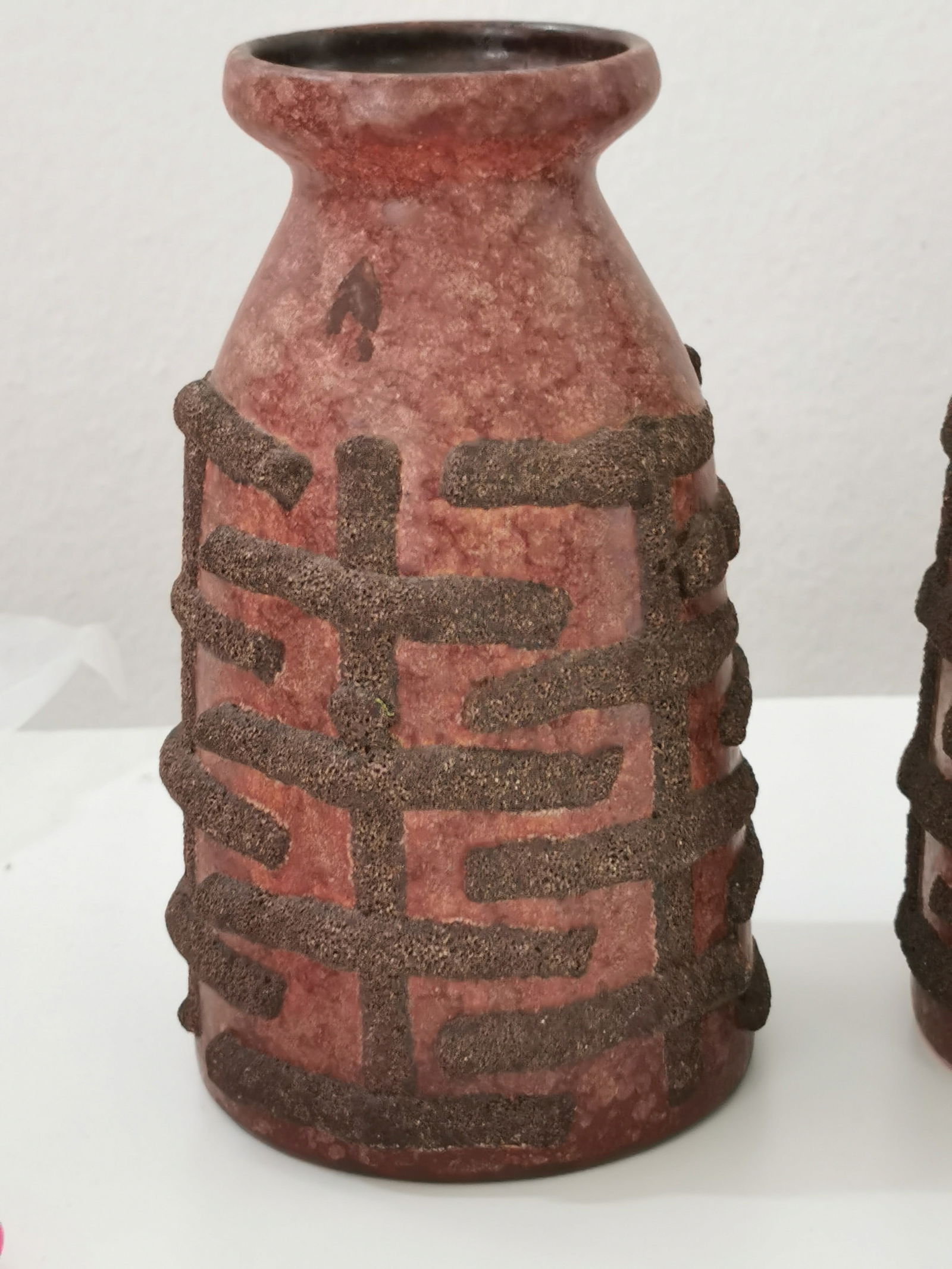 A Pair of Vintage Strehla Keramik Fat Lava Ceramic Vases - 7