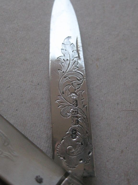 Victorian Mother of Pearl Hafted Silver Bladed Folding Fruit Knife - 6