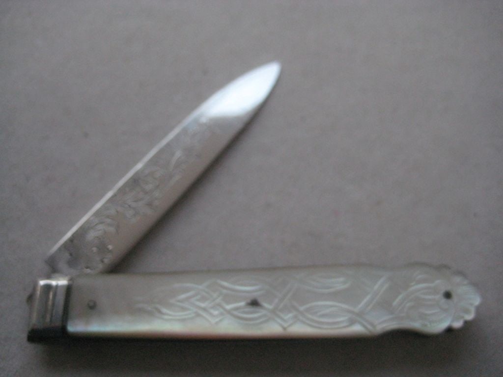 Victorian Mother of Pearl Hafted Silver Bladed Folding Fruit Knife - 8