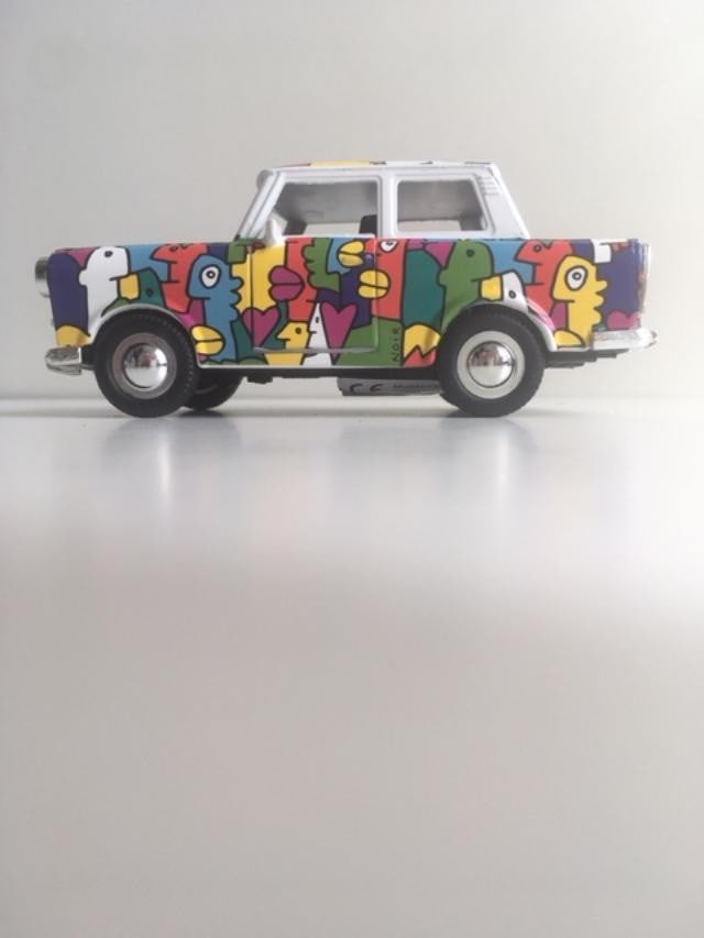 Thierry Noir (b.1958) ‘Heads’ Berlin Trabant Car In Colours By Thierry Noir, 1994, Sold  - 11