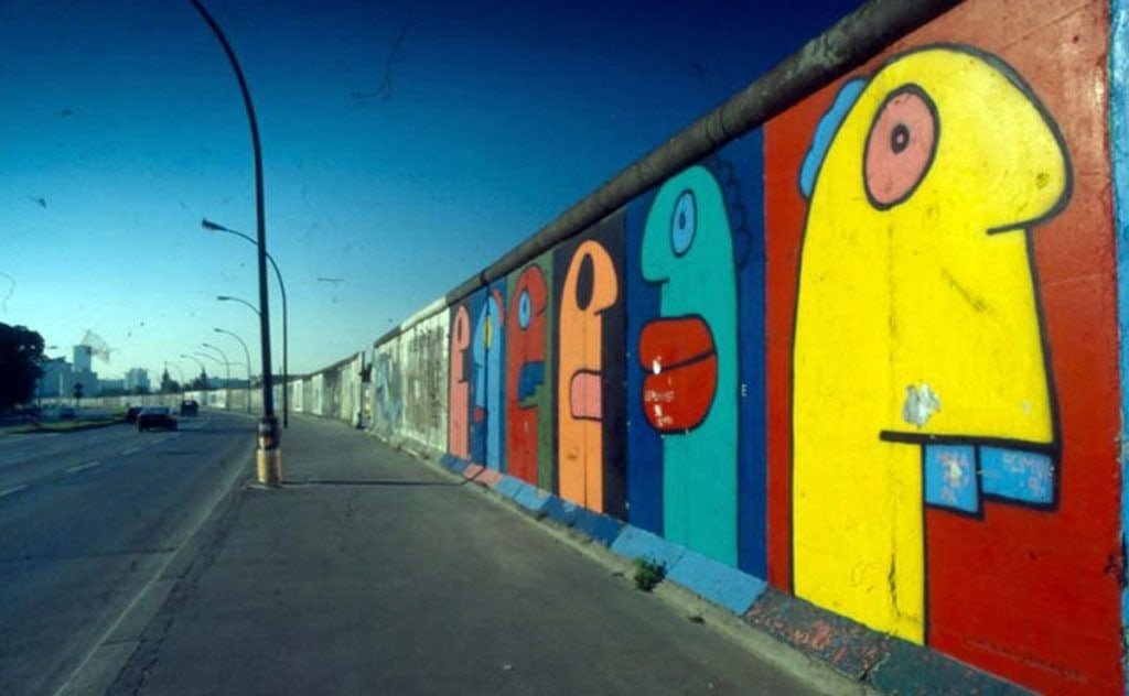 Thierry Noir (b.1958) ‘Heads’ Berlin Trabant Car In Colours By Thierry Noir, 1994, Sold  - 16