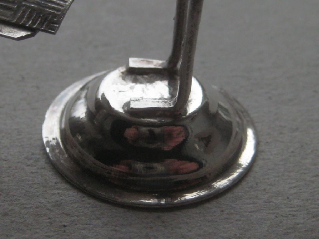 Chinese Miniature White Metal Gentleman Carrying Cheese - 8