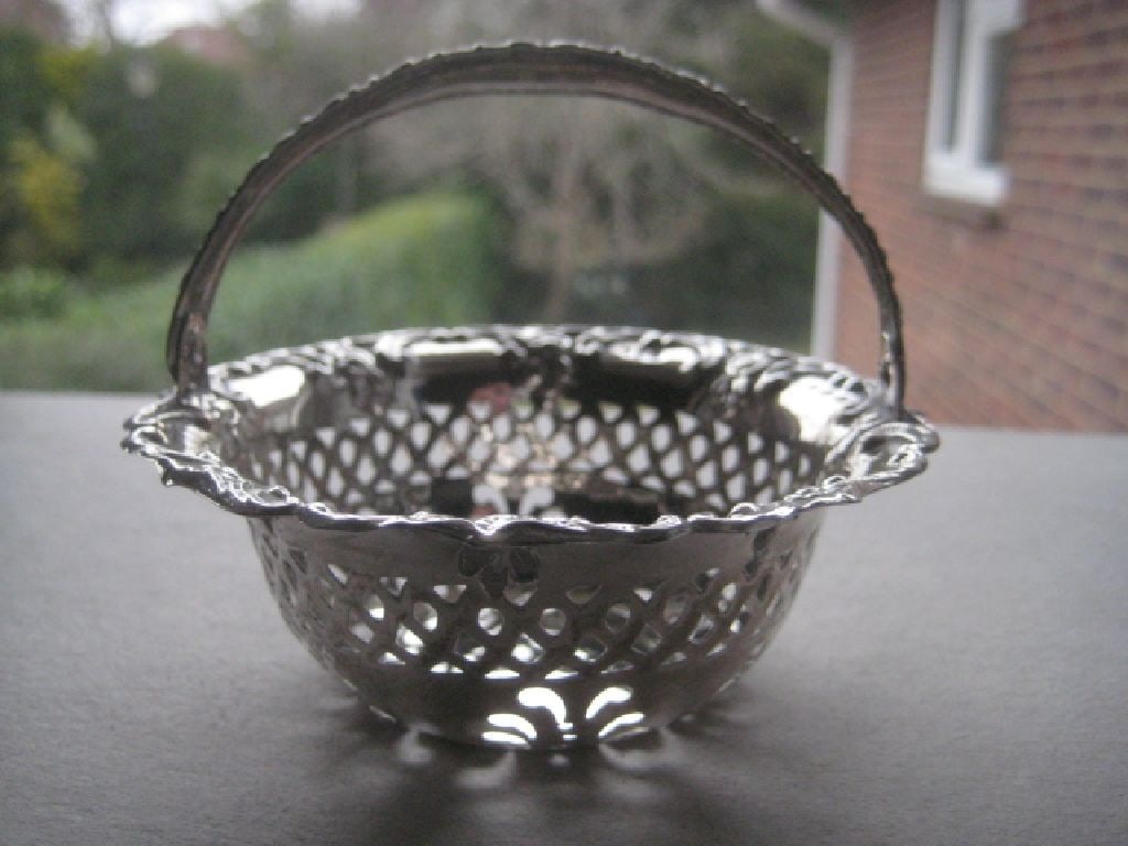 Antique Silver Sweetmeat Basket, Birmingham 1910 - 7