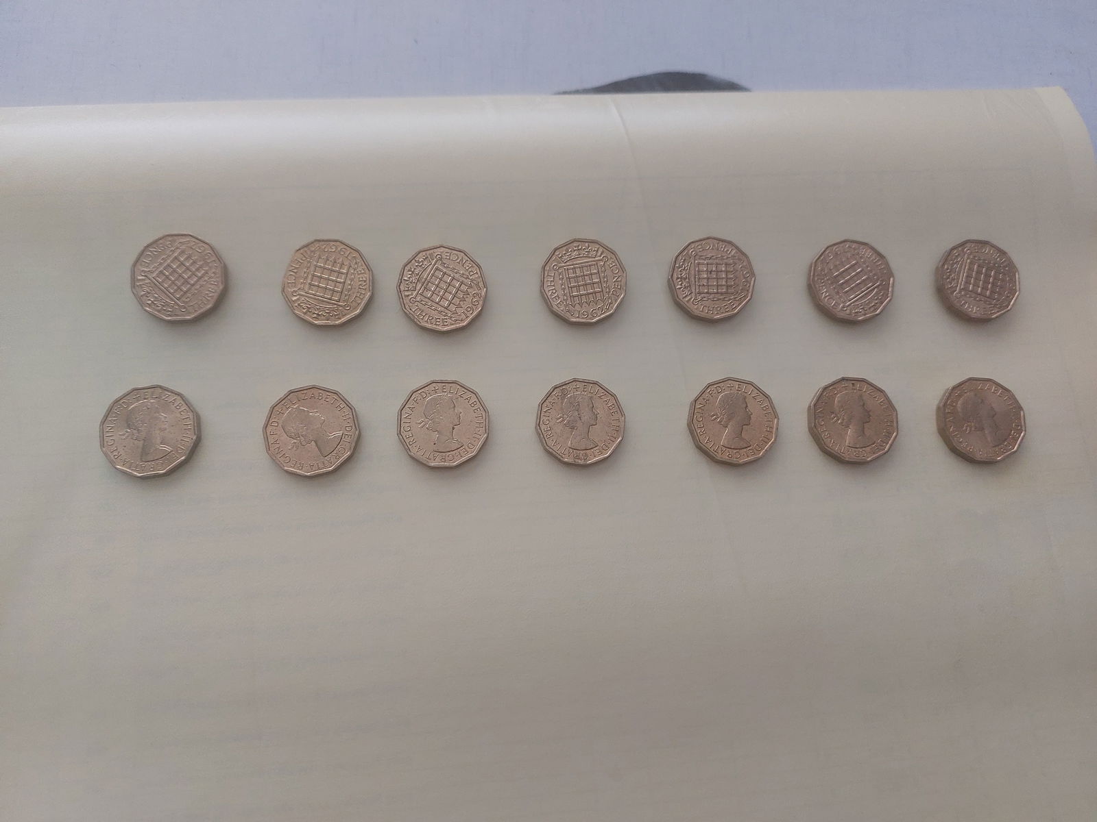 Threepenny Pieces x 14. 1962: Title: Threepenny Pieces x 14. 1962 Description: Bag of 14 threepenny pieces. Not legal tender All 1962 Collectable coins Condition: Used Delivery option: Collection & Delivery