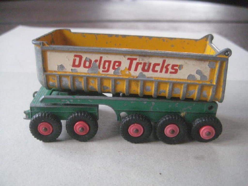 A Group of Vintage Matchbox Vehicles - 8