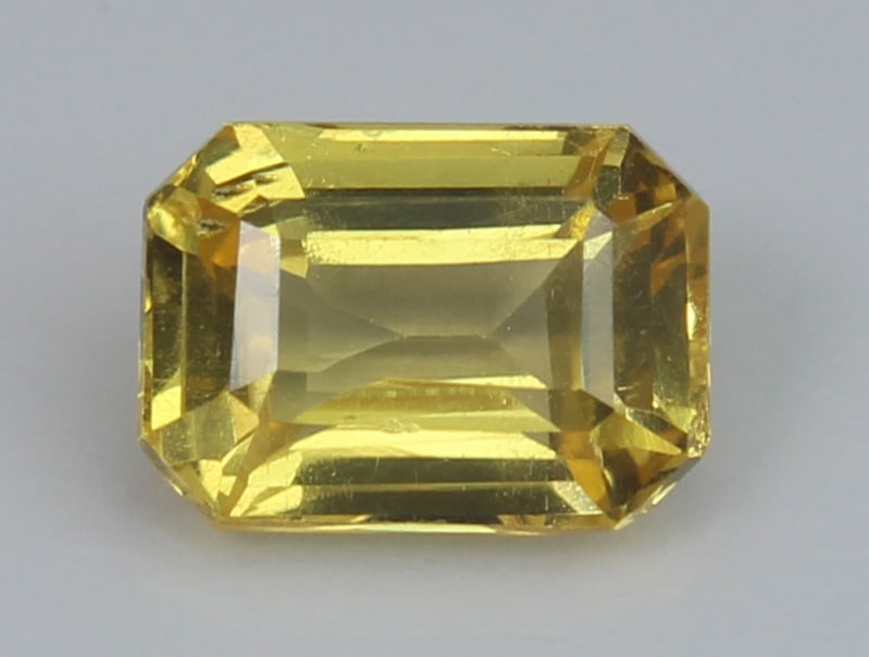 Yellow Sapphire, 1.03 CT (1 of 6)