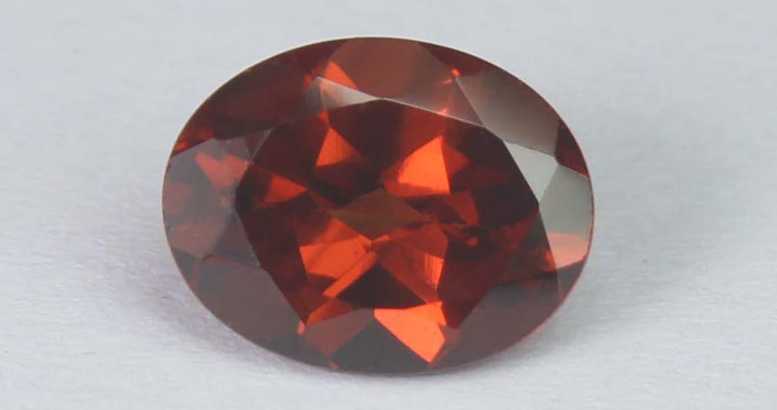 Spessartine Garnet, 2.60 CT (1 of 5)