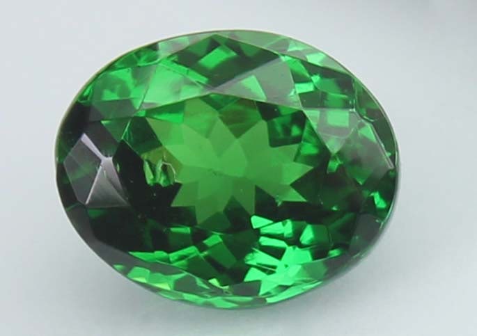 Tsavorite Garnet, 1.05 Ct (1 of 7)