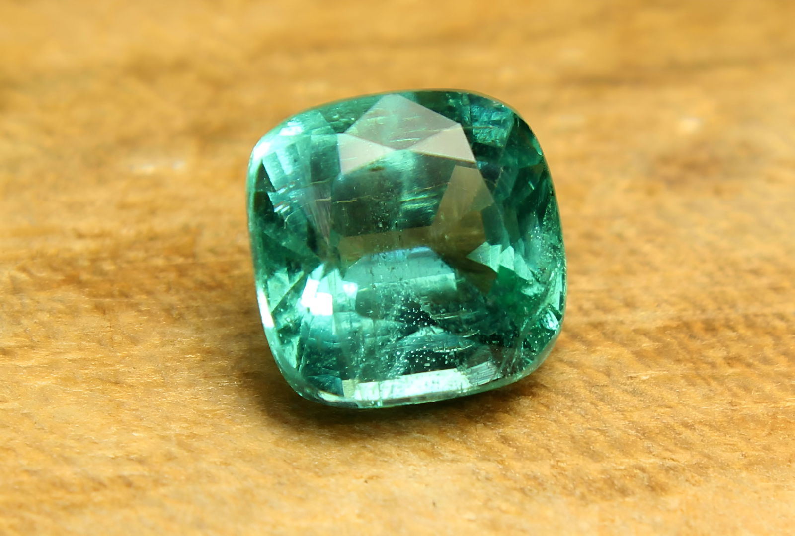 Emerald 1.13 Ct - 2