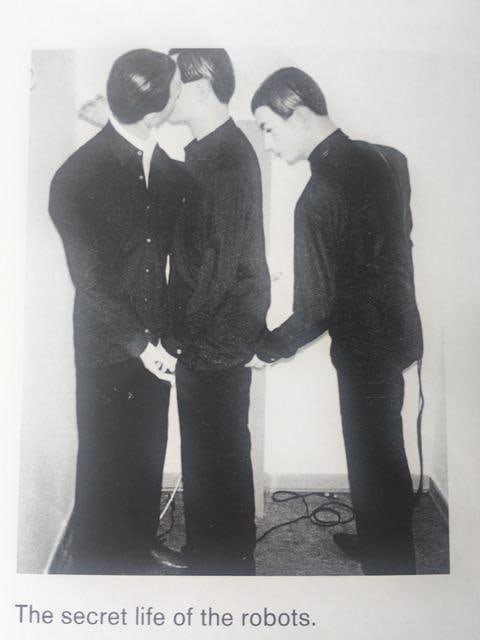 KRAFTWERK (1970) Wolfgang Flur ‘I Was A Robot’ Auto-bio /Cultural Analysis, 2000 - 2