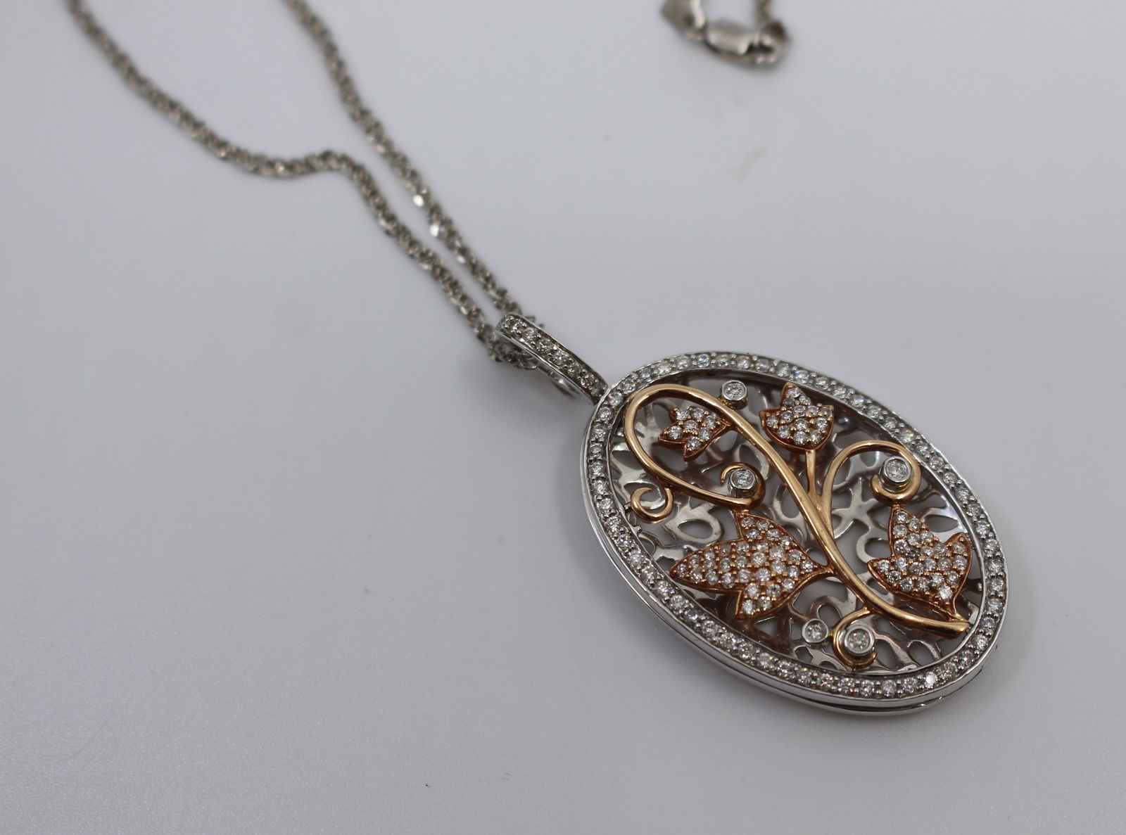 Diamond & 14ct Gold Oval Locket on Chain - 5