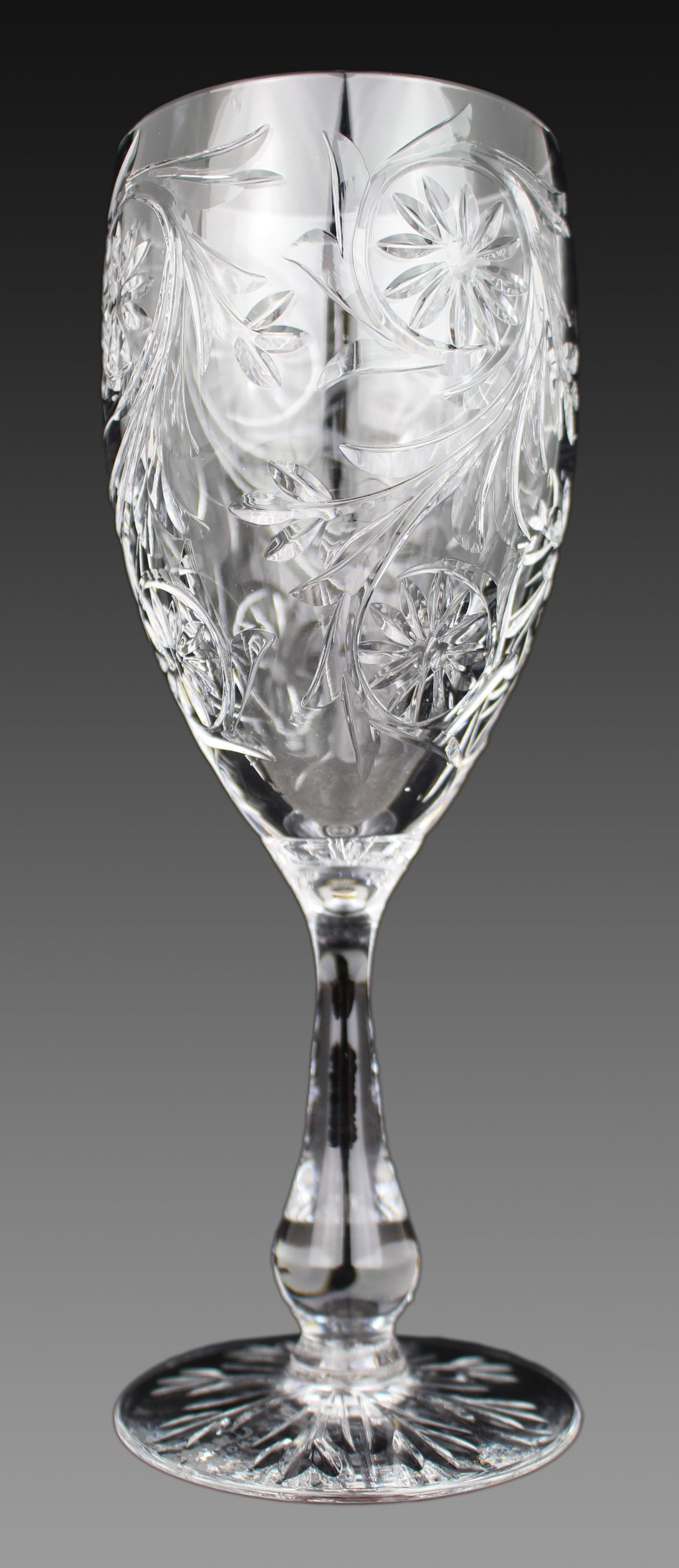 Set of 8 Tudor Crystal ""Catherine of Aragon"" Wine Glasses - 2