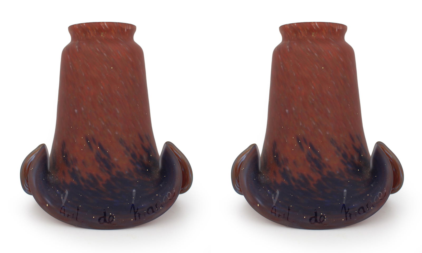 2 x Vintage French Glass Lampshades: Title: 2 x Vintage French Glass Lampshades Description: Vintage French Glass Lampshades Vintage 20th century Burgundy & Blue French Measures 13 x 13 x 14.5 (height) cm