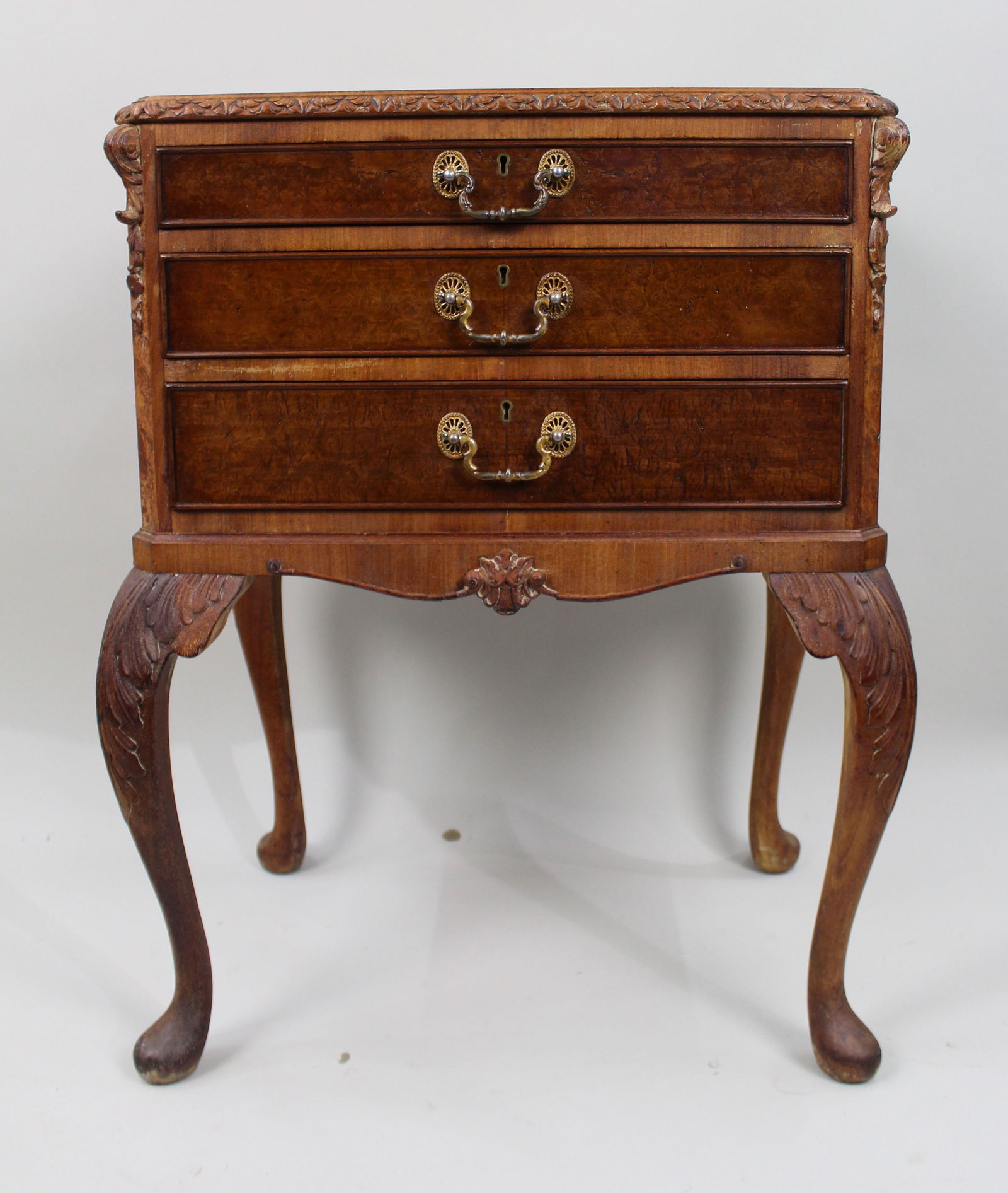 Early 20th c. Carved Walnut Footed Cutlery Chest - 2