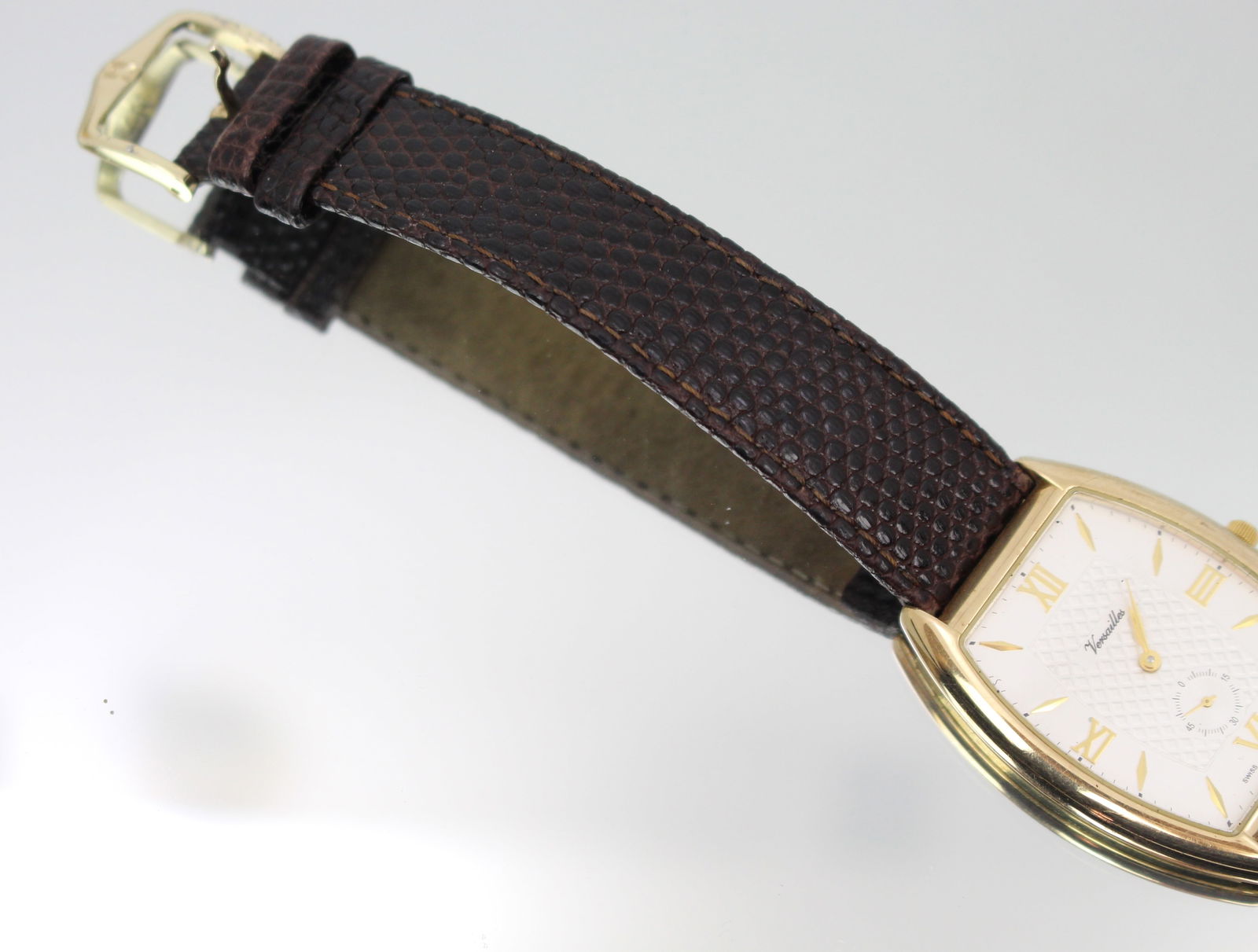 Versailles 9ct Gold Wristwatch - 4