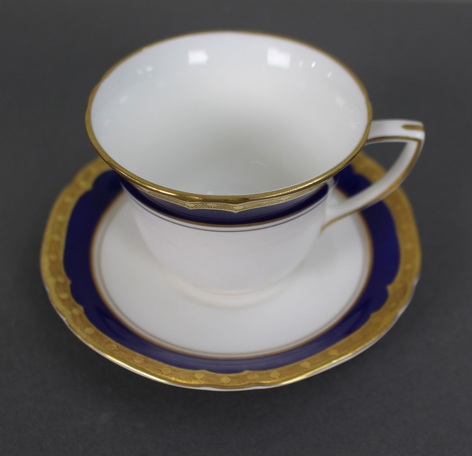 Collection of 3 Royal Worcester Aston Demitasse Cups & Saucers - 4