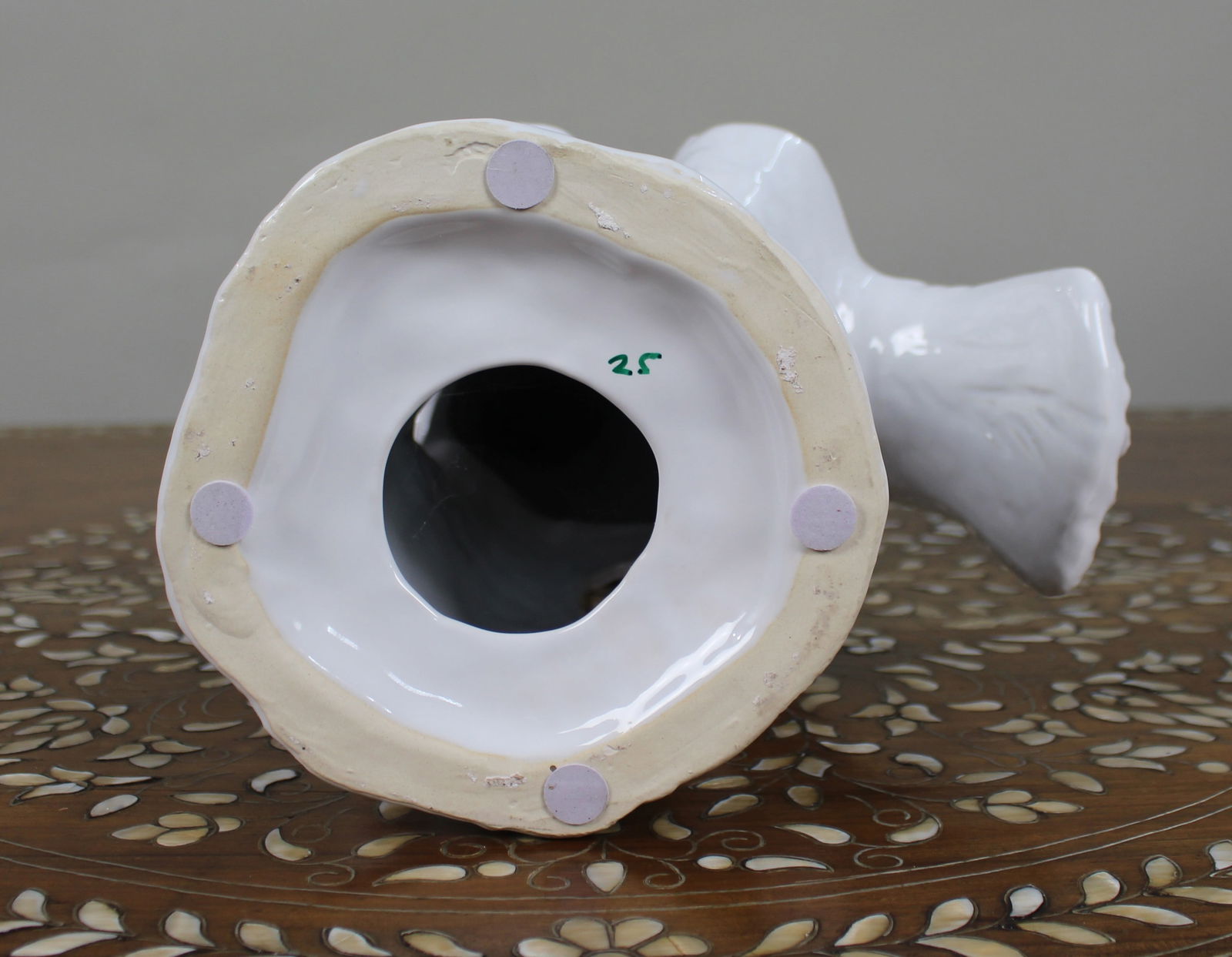 Large White Glazed Ceramic Parrot Sculpture - 4