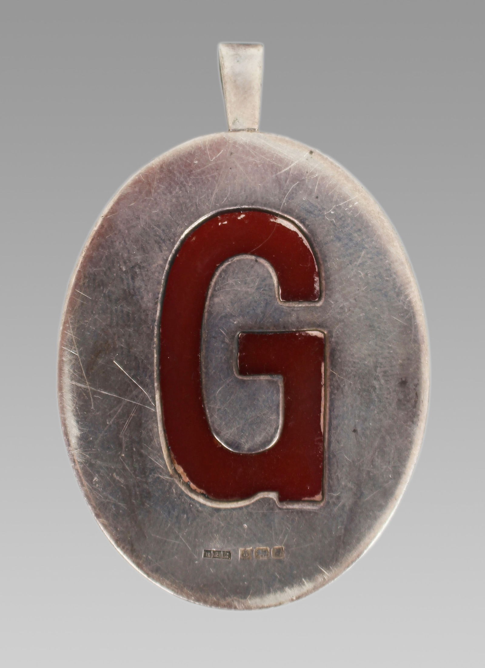 Large Carnelian Brooch Set in Silver - 2