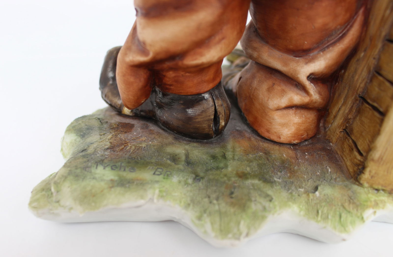 Capodimonte Tramp Patching His Coat by Tyche Bruno - 4