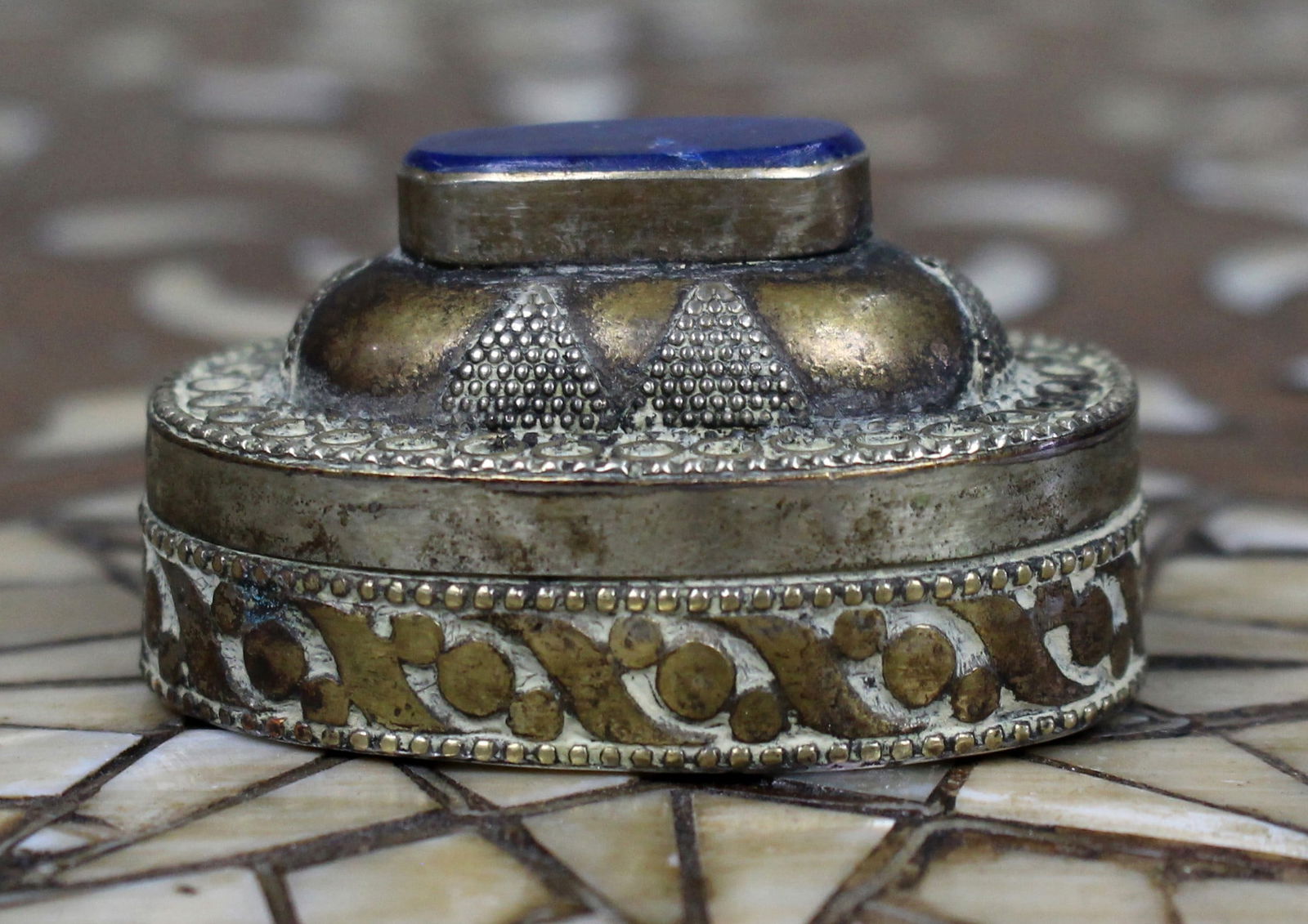 Antique Lapis Islamic Metal Kohl Snuff Box - 2