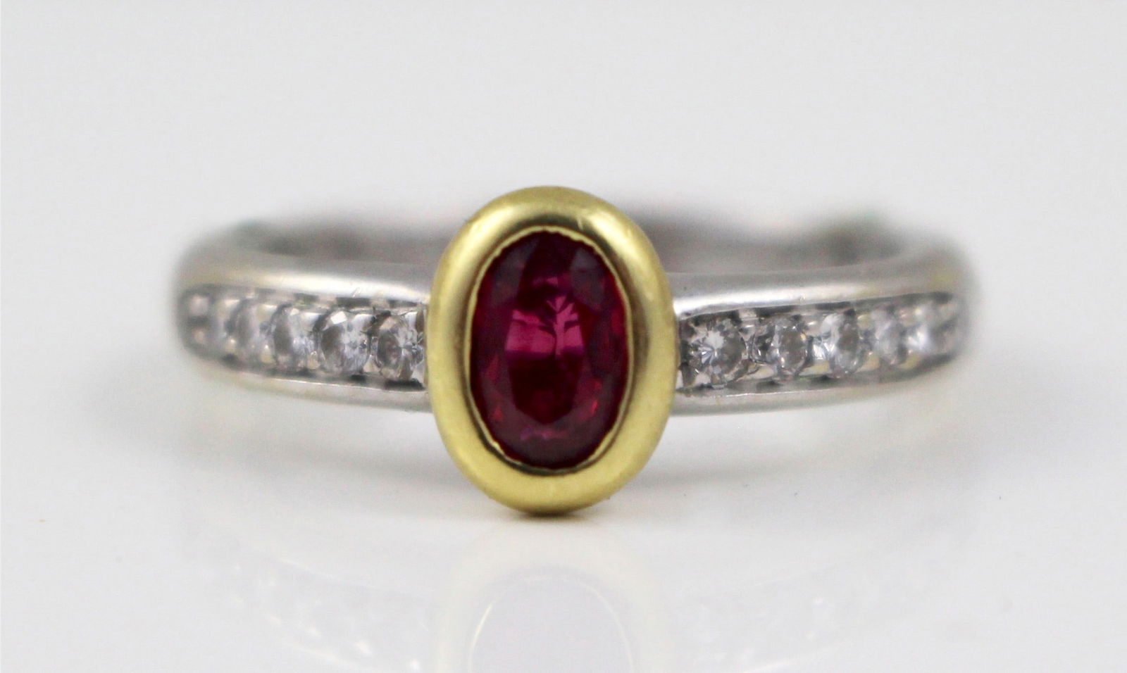 Vintage Ruby Diamond 18ct White Gold Ring (1 of 5)