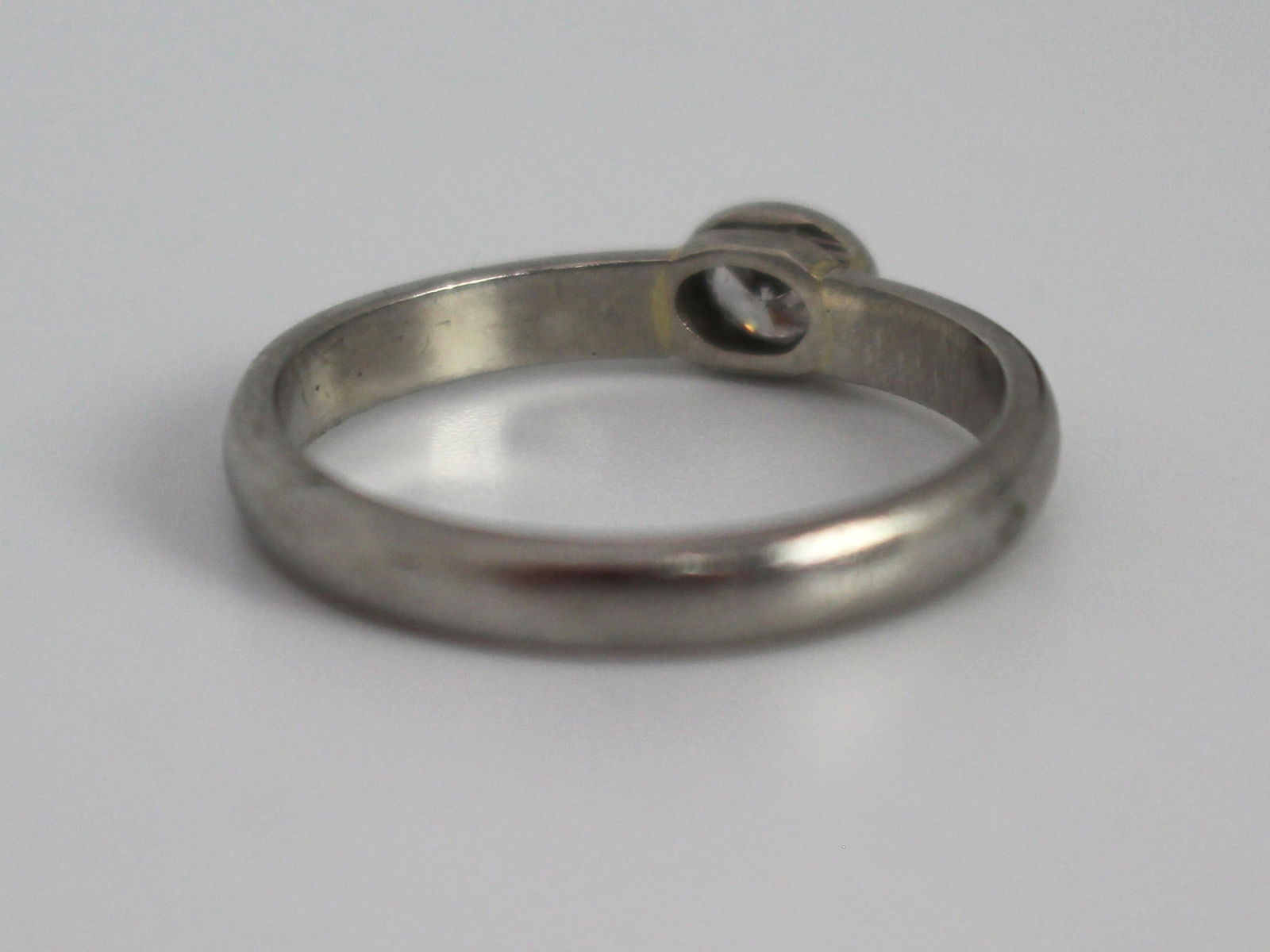 Vintage Oval Diamond Platinum Ring - 3