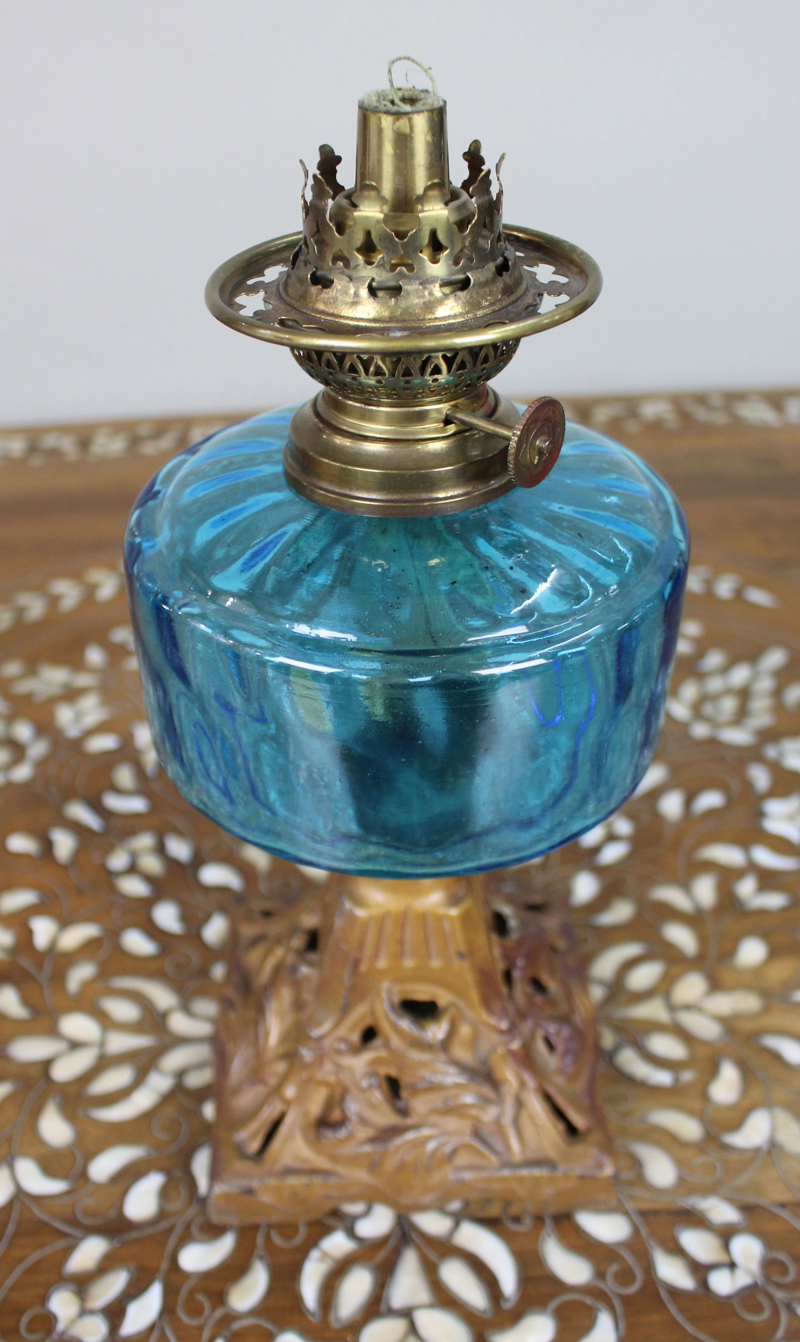 Antique Victorian Oil Lamp with Blue Glass Font - 5