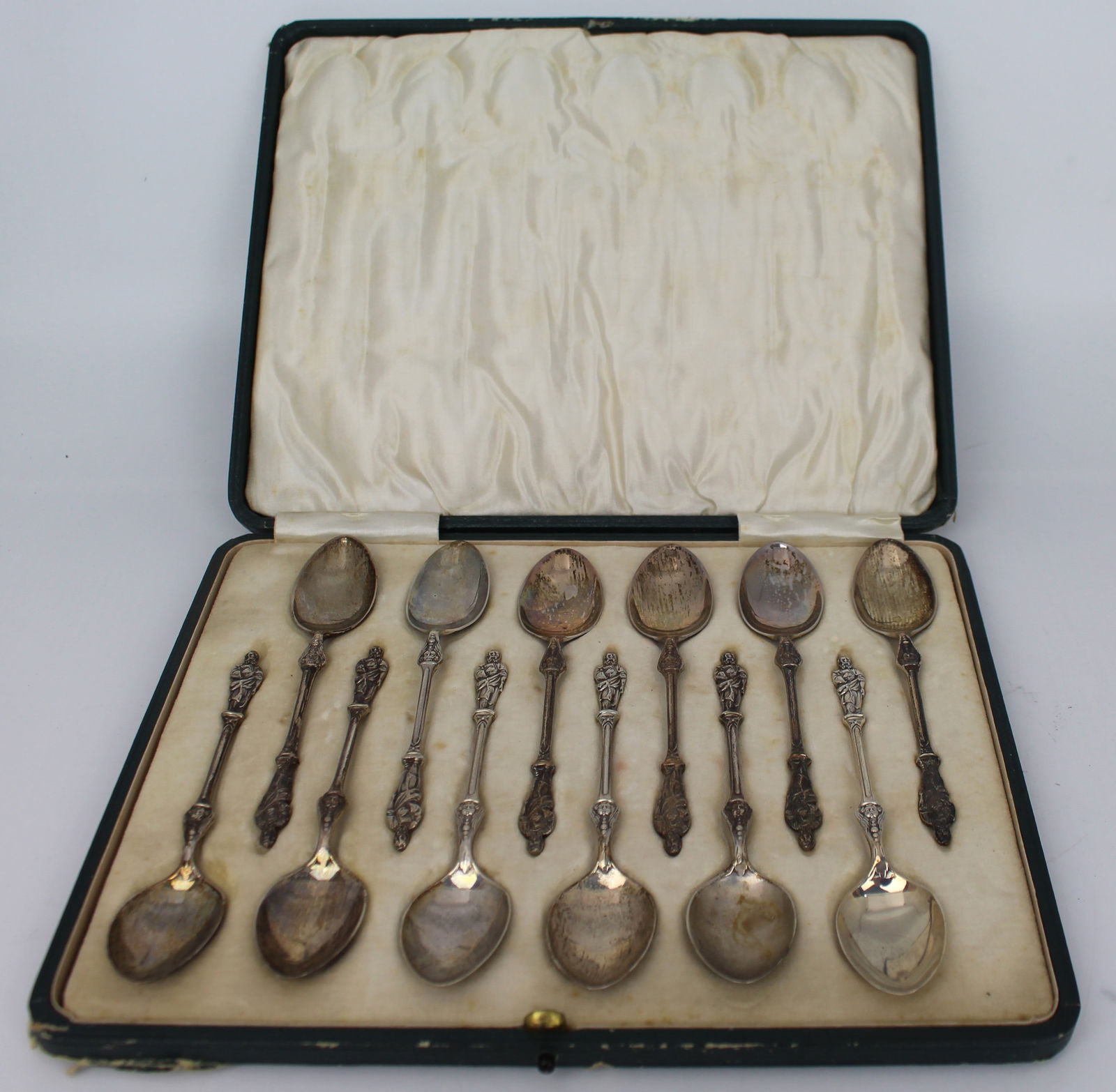 Cased Set of 12 Apostle Spoons by Charles Wilkes 1914 - 2
