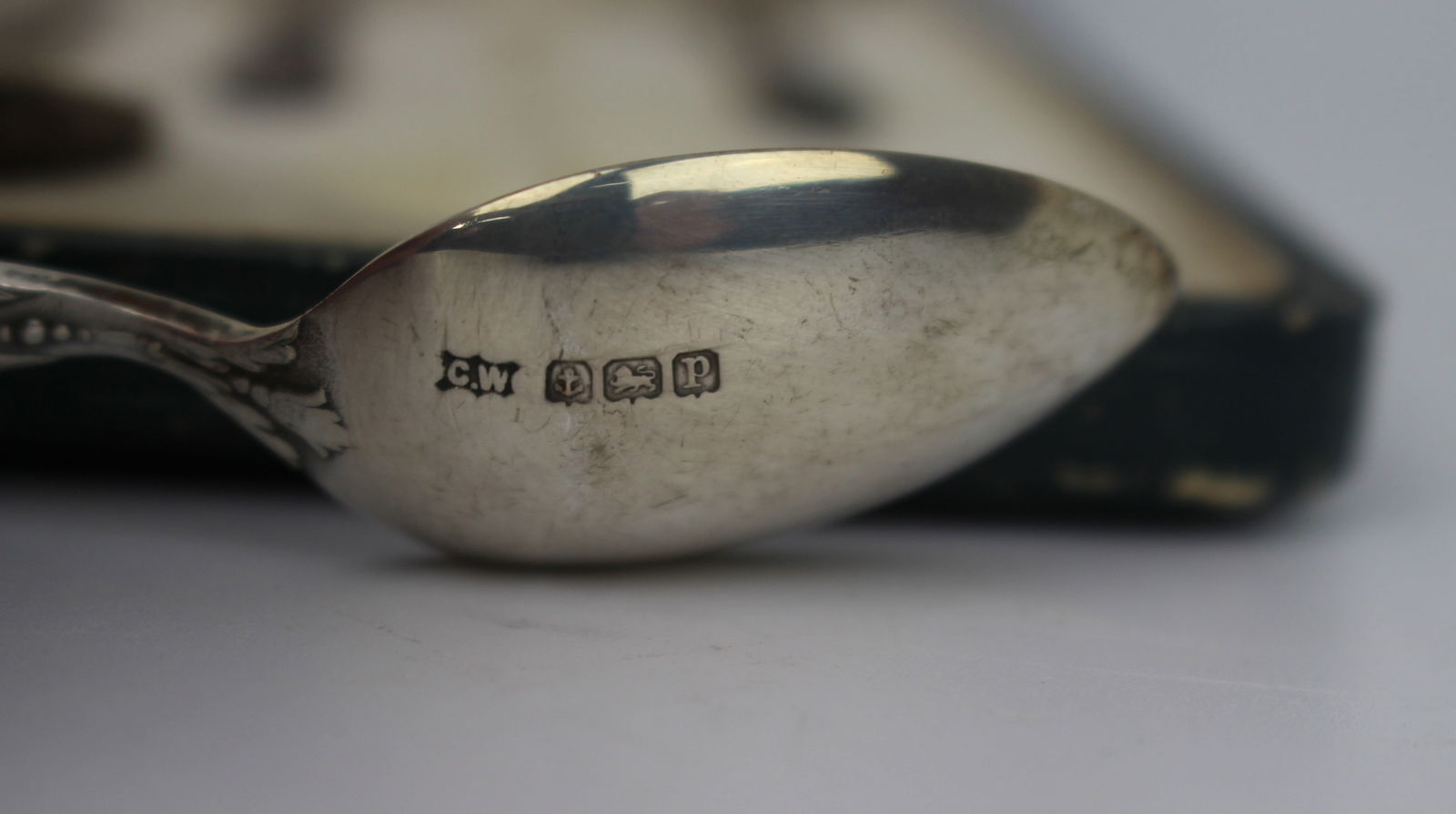 Cased Set of 12 Apostle Spoons by Charles Wilkes 1914 - 4