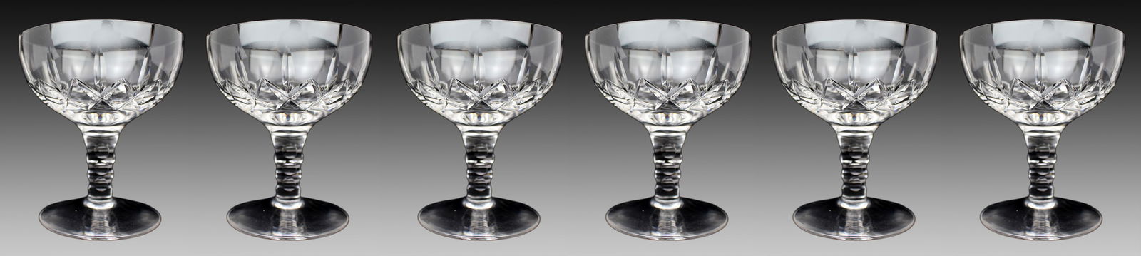 Set of 6 Stuart Crystal Carlingford Champagne Saucers: Title: Set of 6 Stuart Crystal Carlingford Champagne Saucers Description: Set of 6 Stuart Crystal Carlingford Champagne Saucers Condition: Used Delivery option: Collection & Delivery