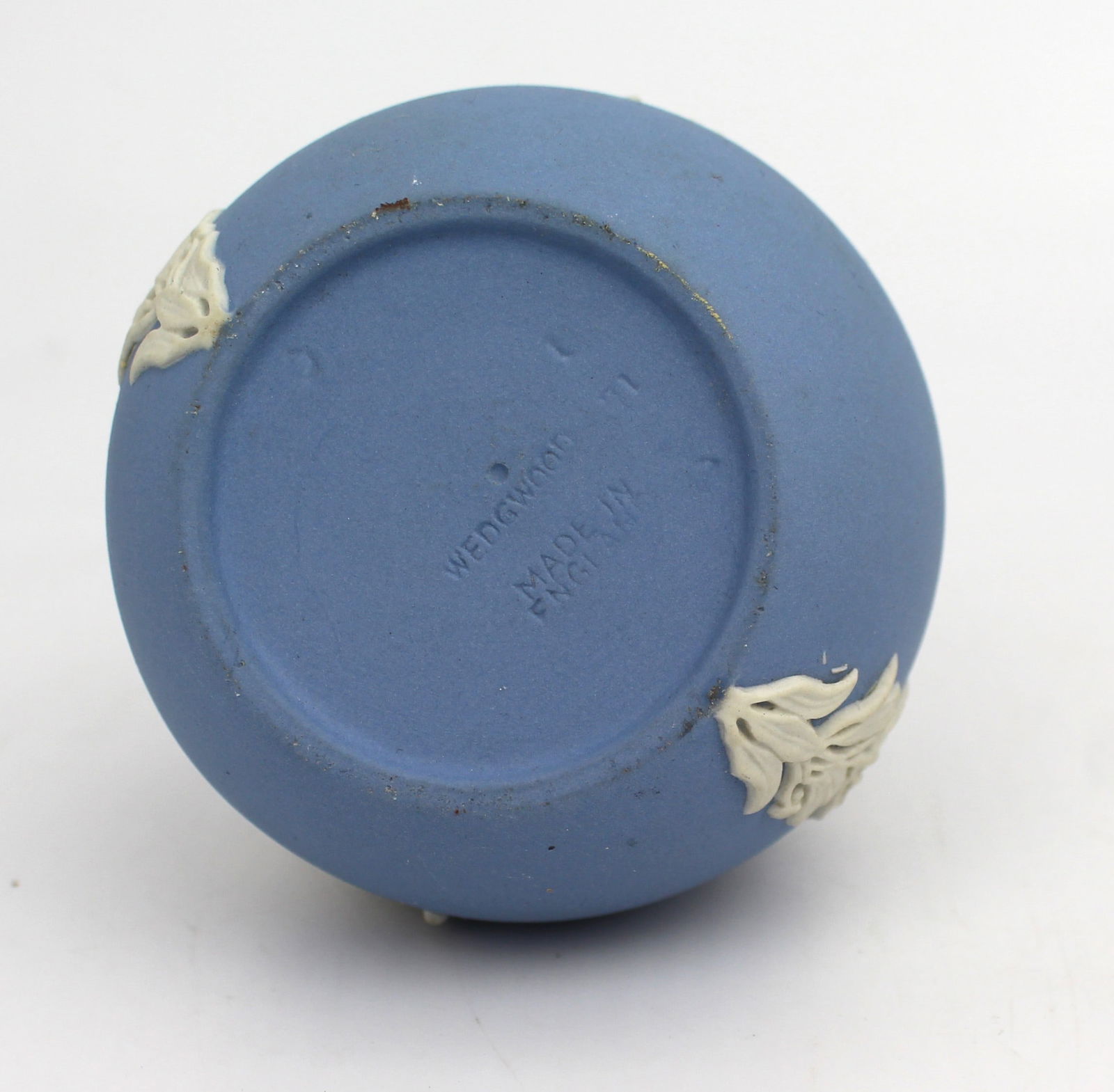 Collection of 11 Pieces of Wedgwood Jasperware - 6