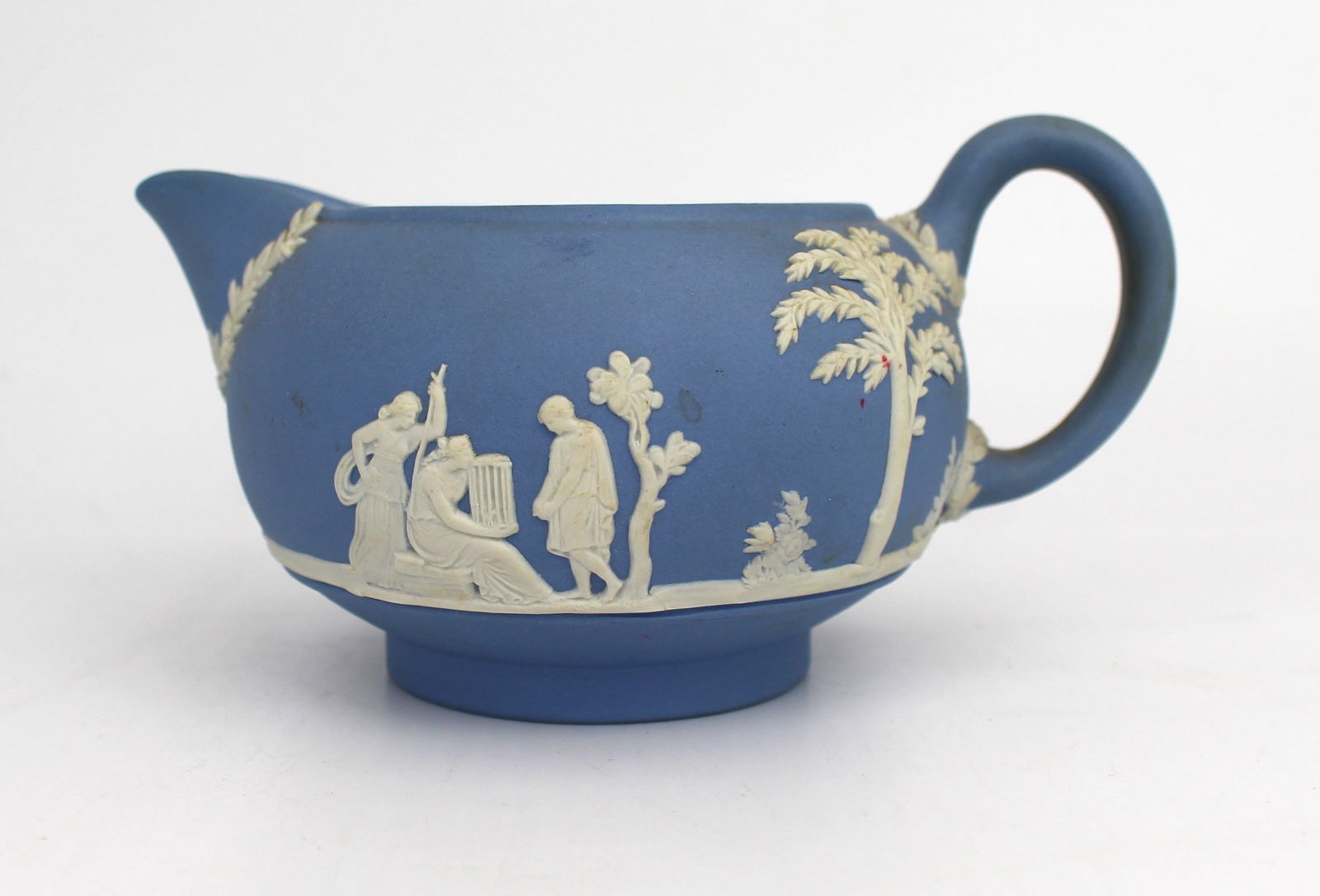 Collection of 11 Pieces of Wedgwood Jasperware - 7