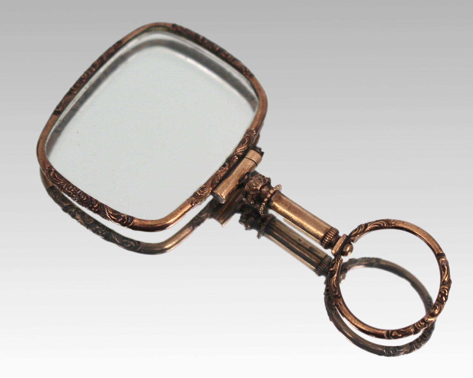 Antique Victorian Gilt Chatelaine Magnifying Glass - 2