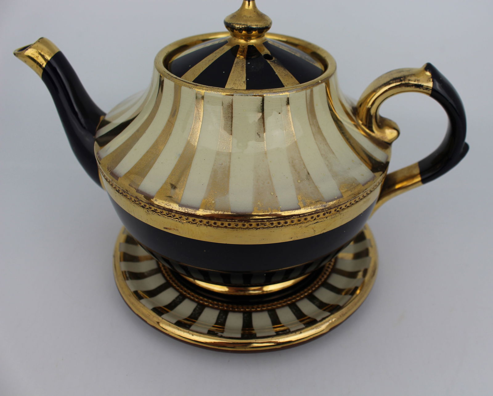 Decorative Lustre Terractotta Tea Pot on Stand - 2