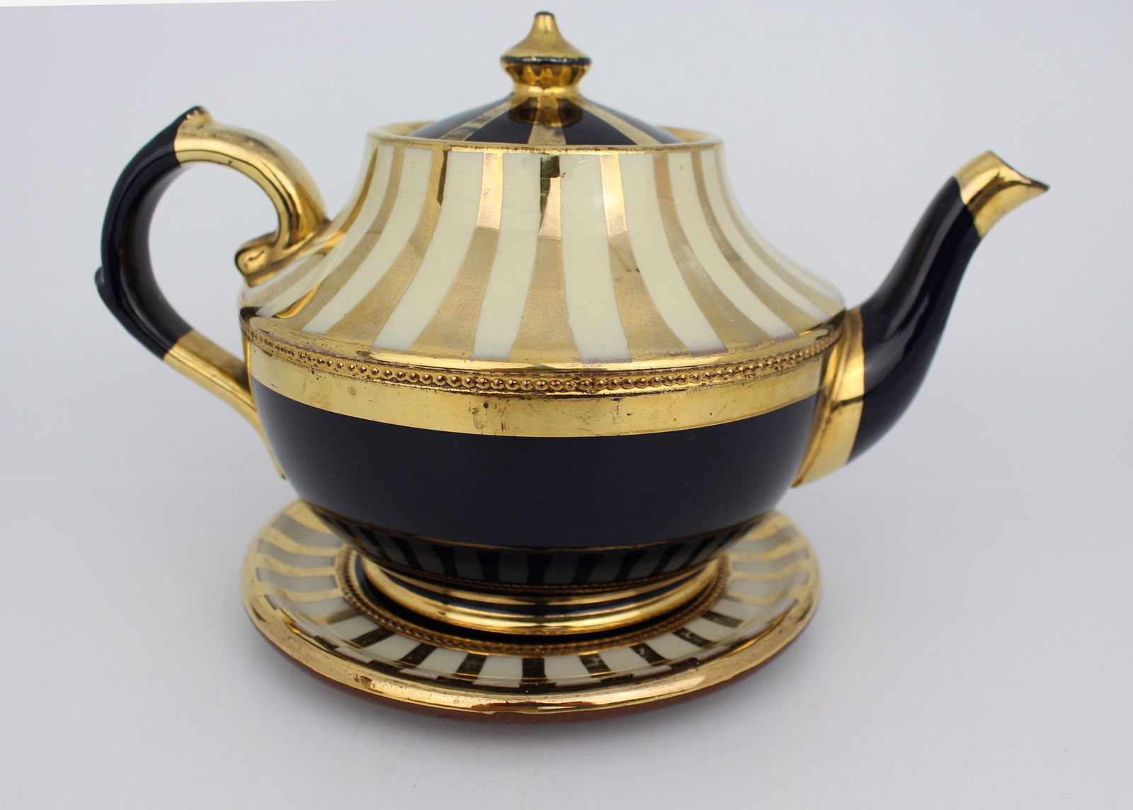 Decorative Lustre Terractotta Tea Pot on Stand - 3
