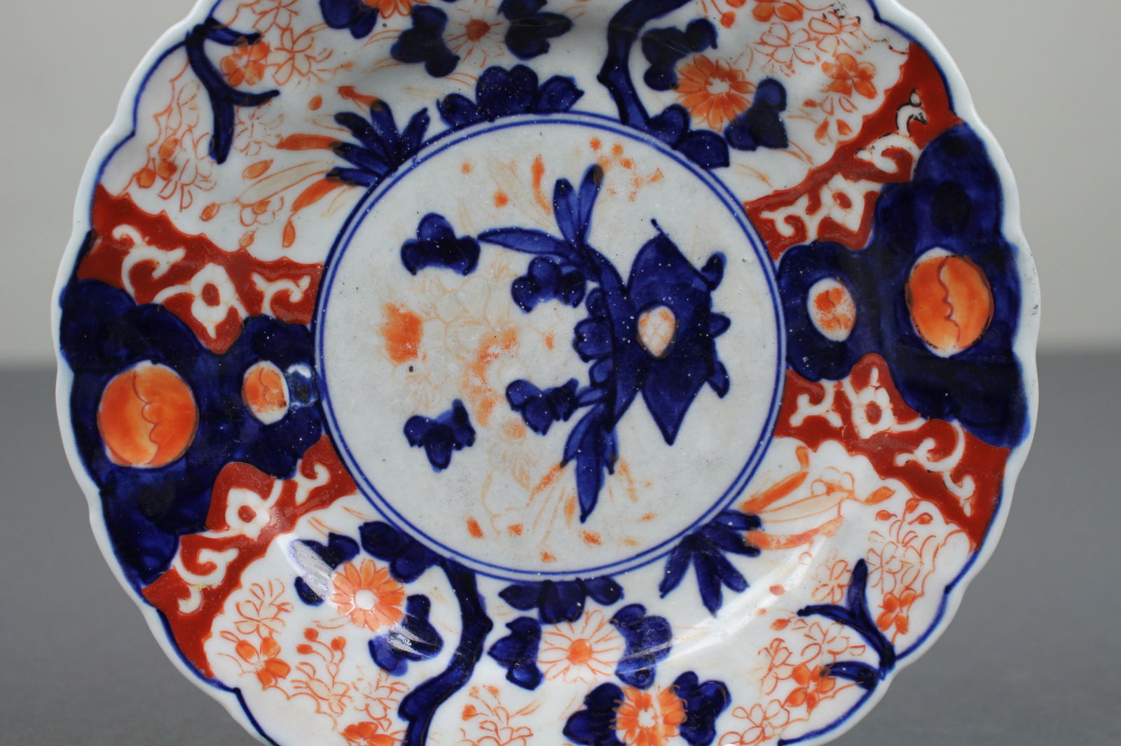 Antique Japanese Imari Porcelain Dish – 19th Century - 2