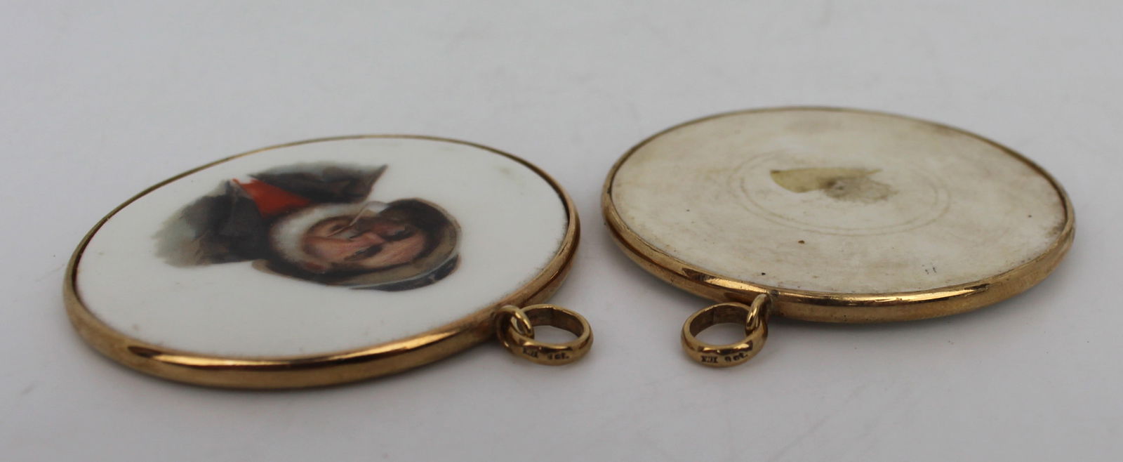 Pair of Antique Hand Painted Porcelain Plaques in 9ct Gold Surrounds - 4
