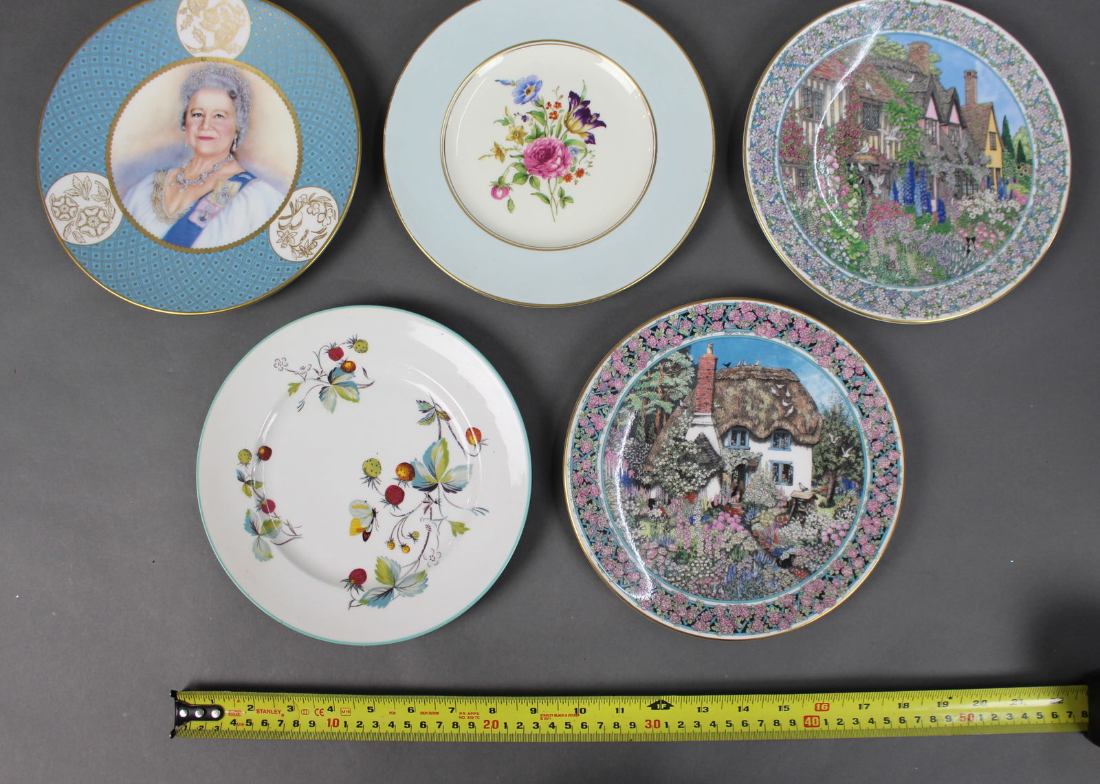 Collection of 5 Royal Worcester Cabinet Plates - 2