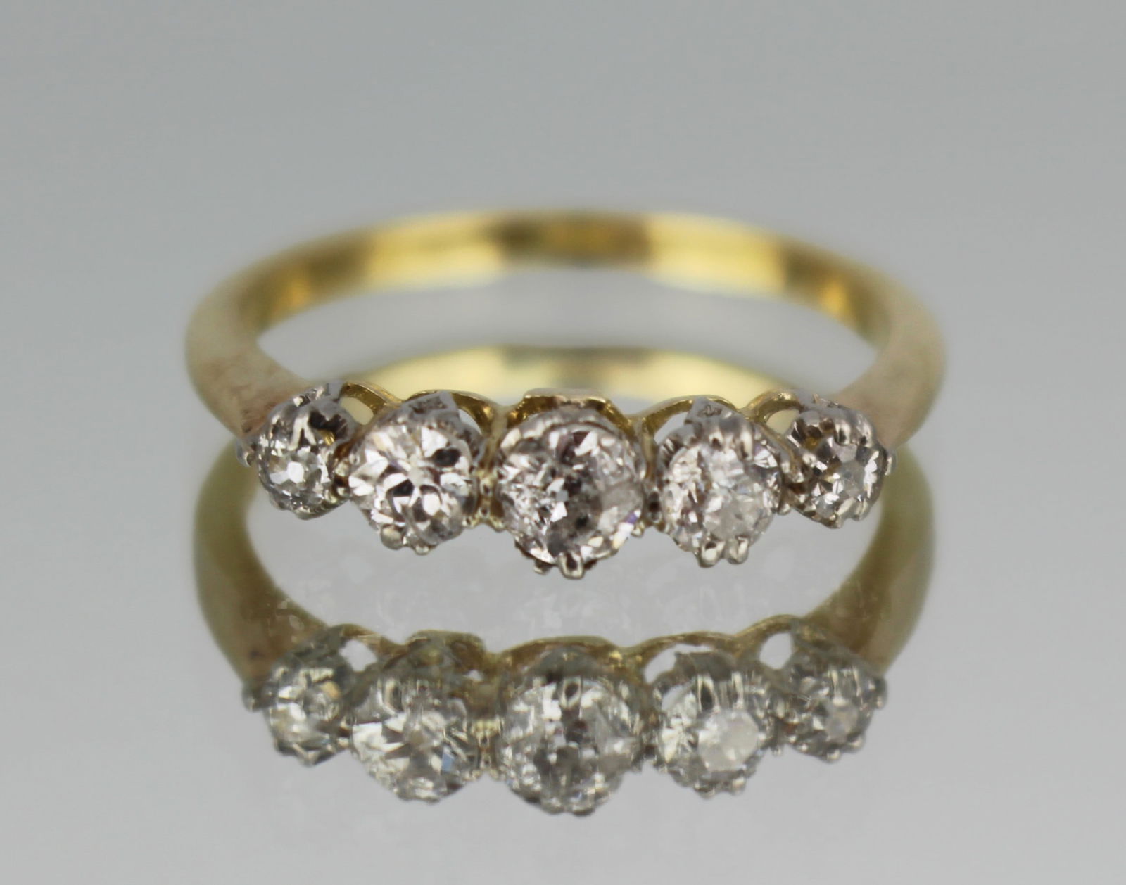 Three Stone Diamond 18ct Ring - 3