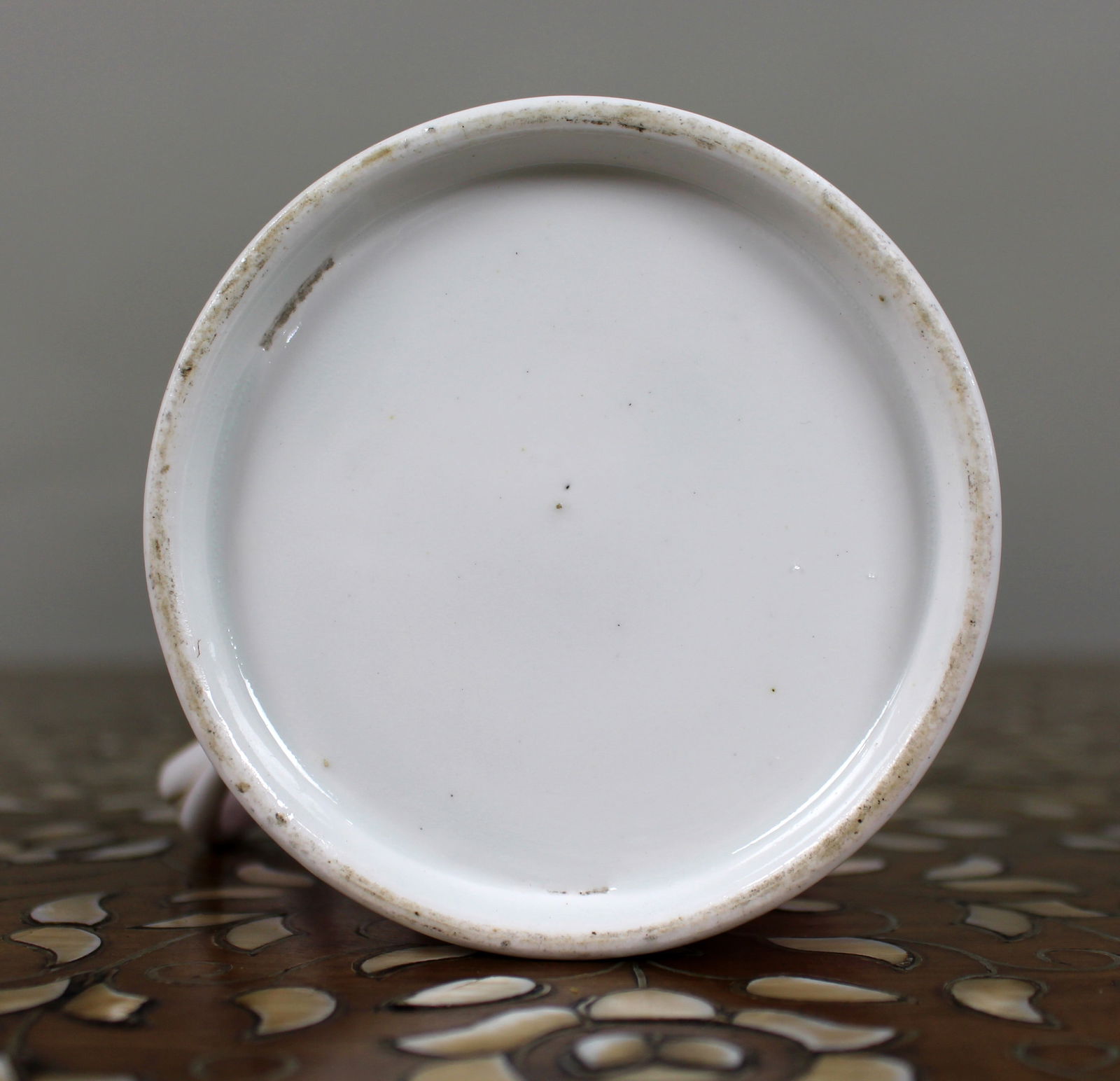 Mid-19th Century Grainger Worcester Porcelain Tankard – Rose Pompadour Ground - 7