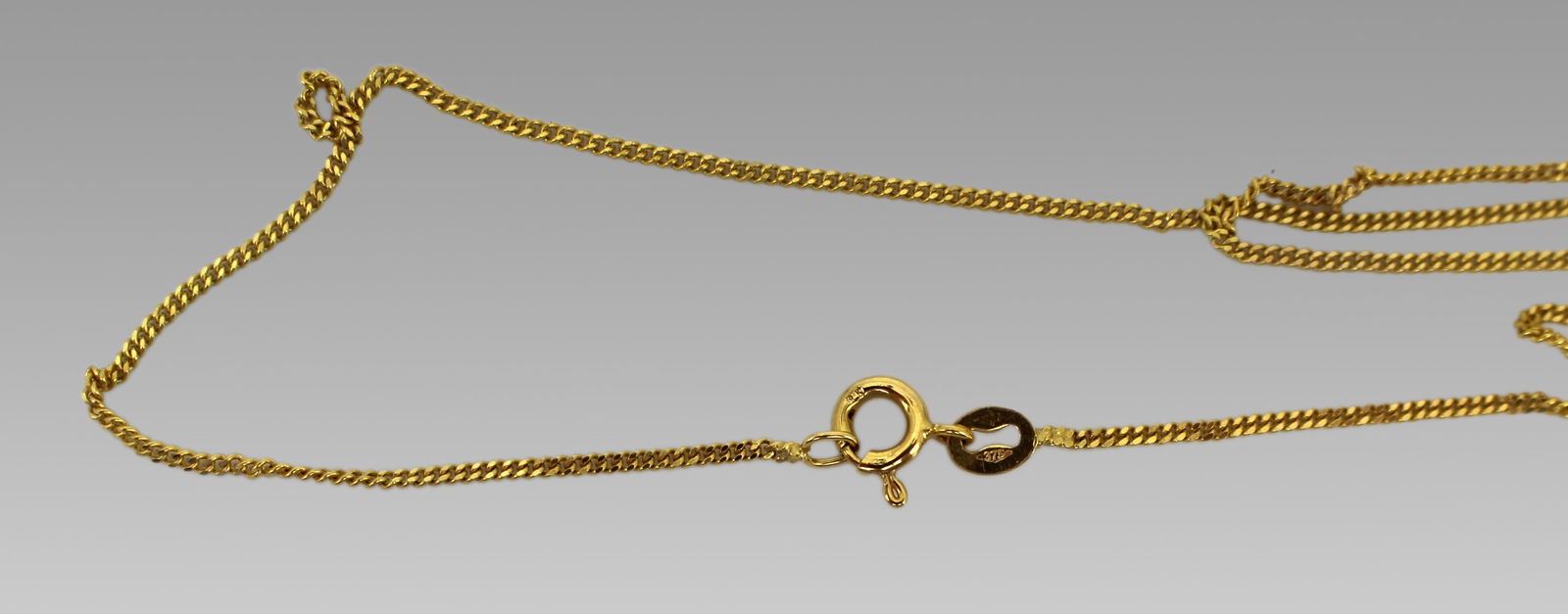 Vintage 9ct Gold Locket on Chain - 5